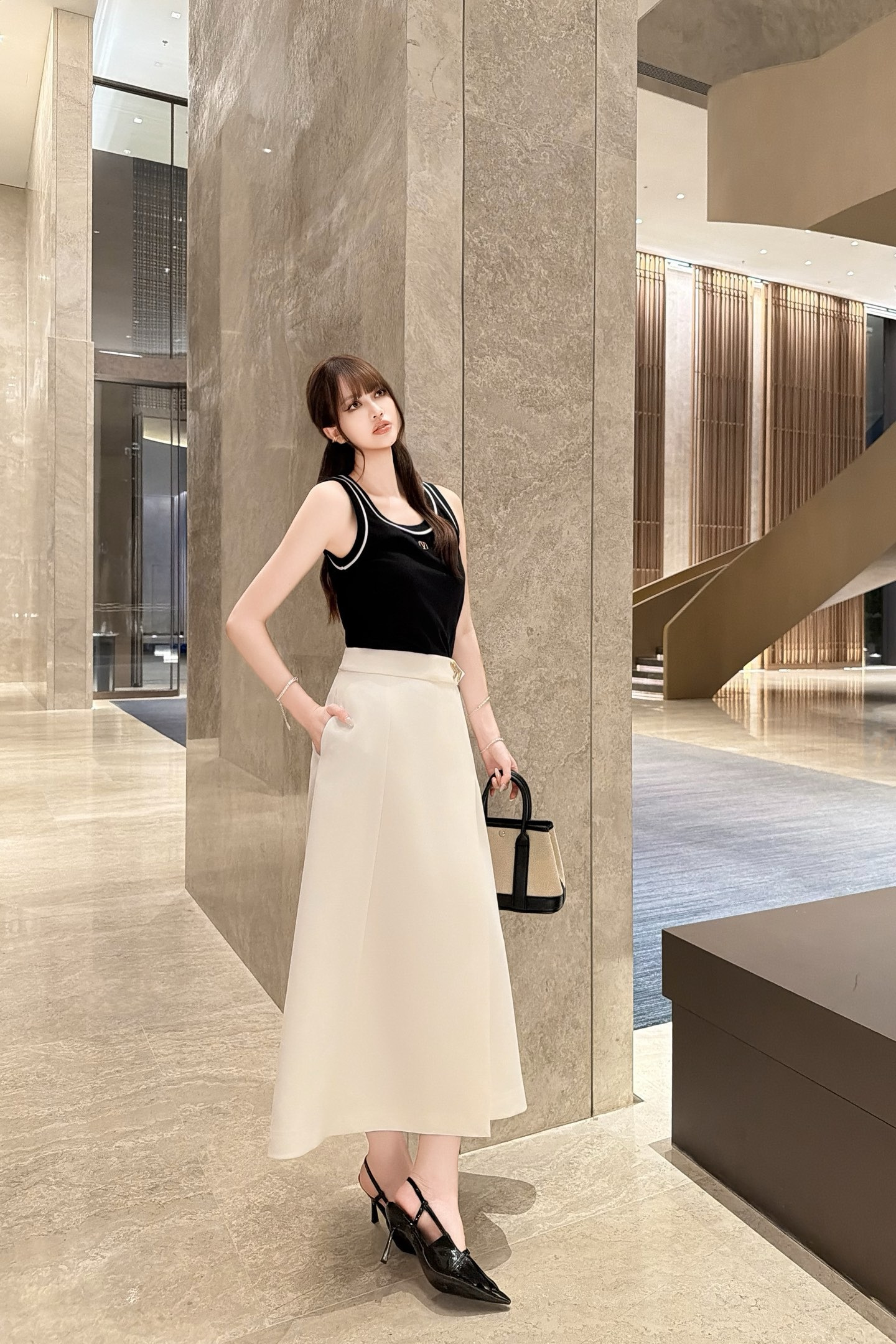 Valentino 발렌티노 하이엔드 수입 원단 롱 스커트 치마 의류