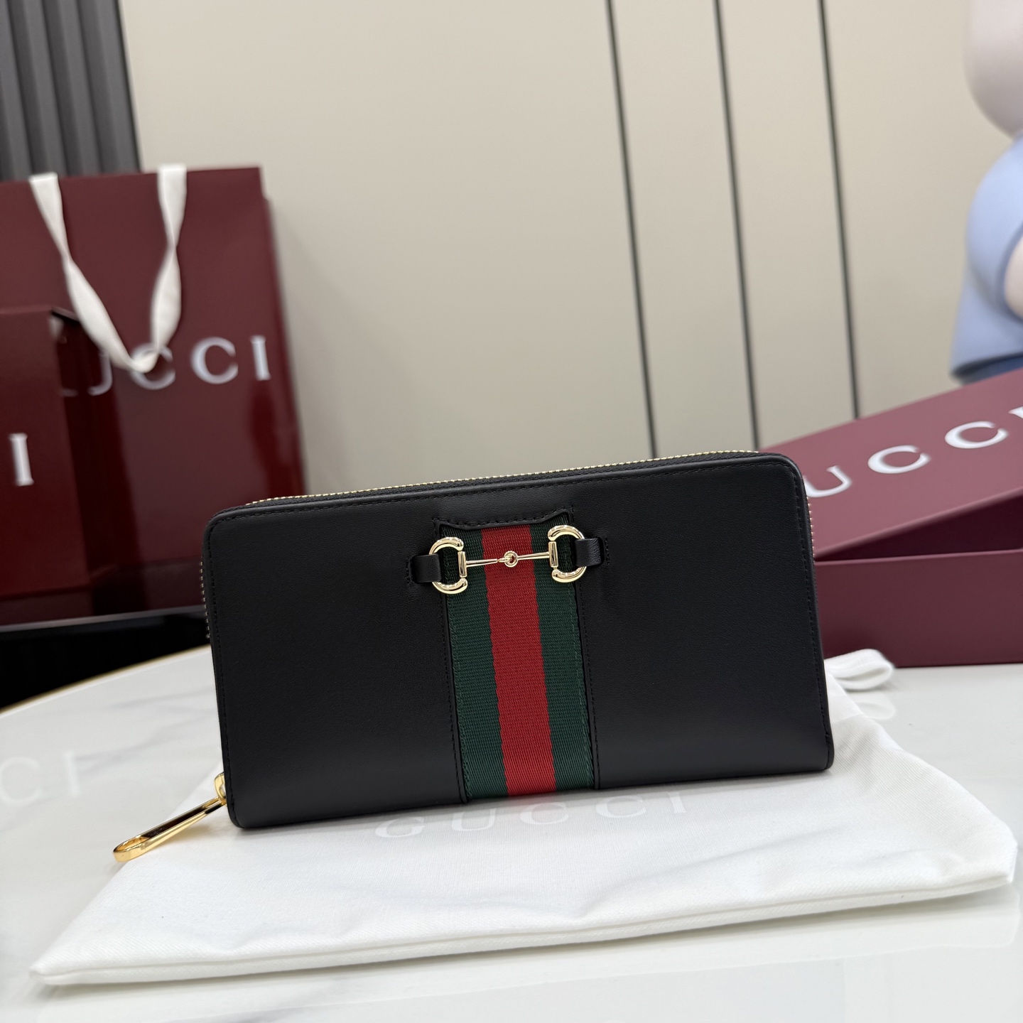 [Gucci] 구찌 Generation 26SS 레더 홀스빗 웹 장지갑