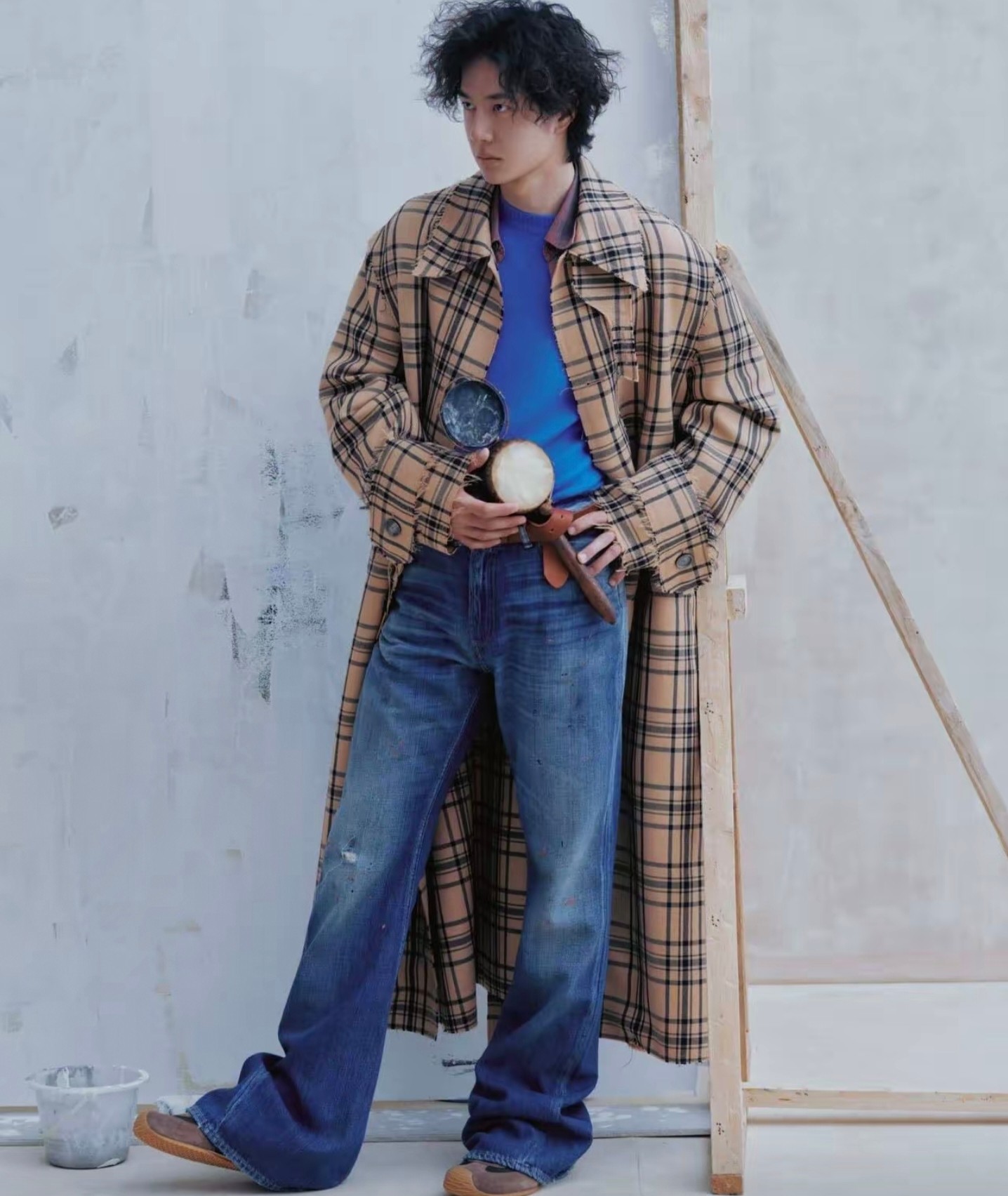 아크네(Acne studios) 페인트 디스트로이드 스트레이트 데님 팬츠 바지 의류