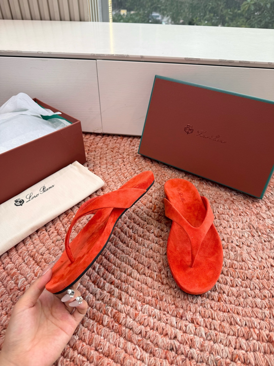 로로피아나(LORO PIANA) 잉글리시 플립플랍 쪼리 신발