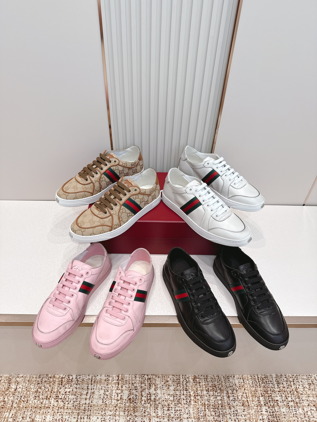 구찌(GUCCI) 커플 스트레치 빈티지 스니커즈 신발
