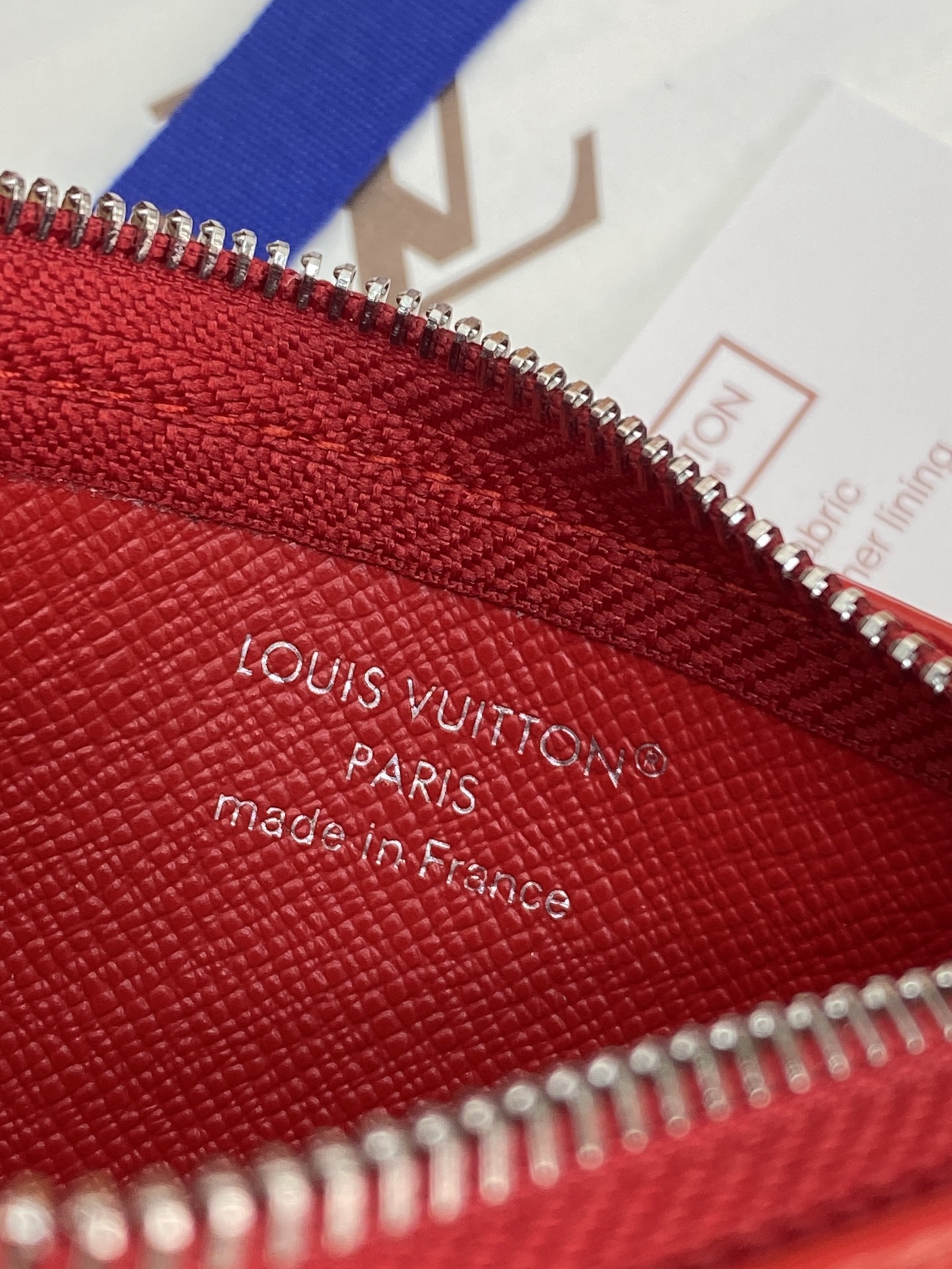 [Louis Vuitton] LV 루이비통 모노그램 자카드 로미 키 파우치 (코튼 레드) 지갑