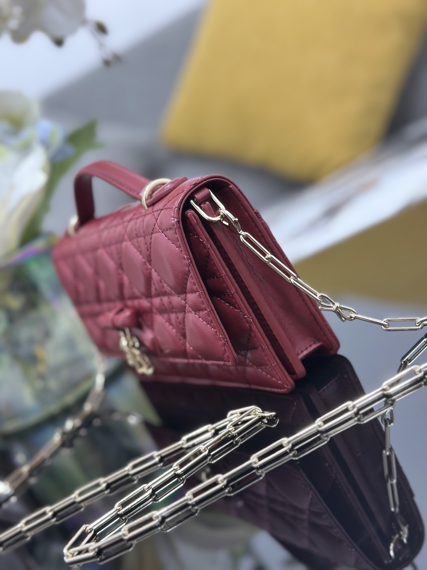 [Dior] 디올 미스 디올(Miss Dior) 보우 램스킨 탑핸들 체인 파우치 (WOC) 가방 복제