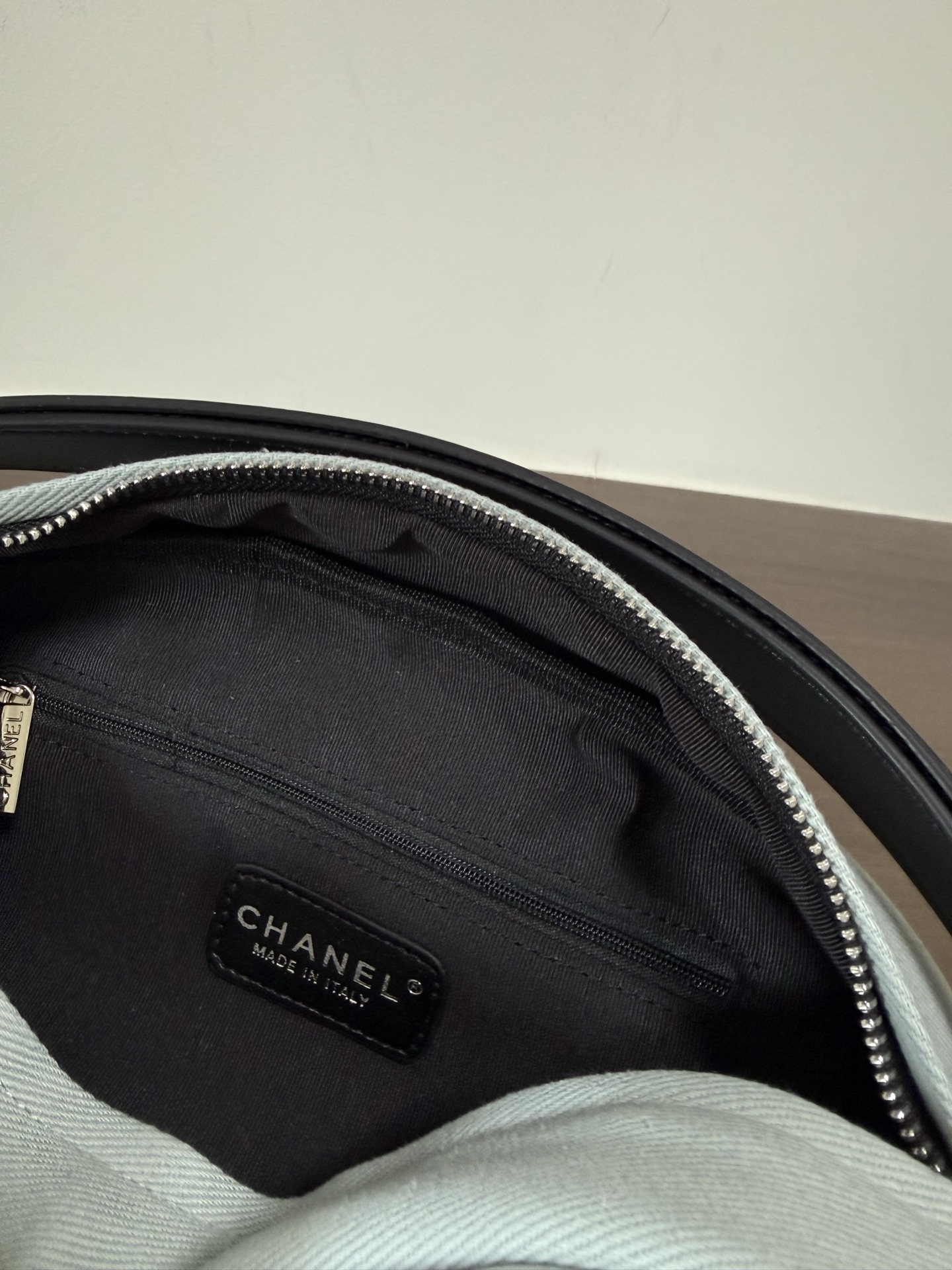 [Chanel] 샤넬 26M Coco Beach 코코 비치 캔버스 럭비 백 힙색 가방
