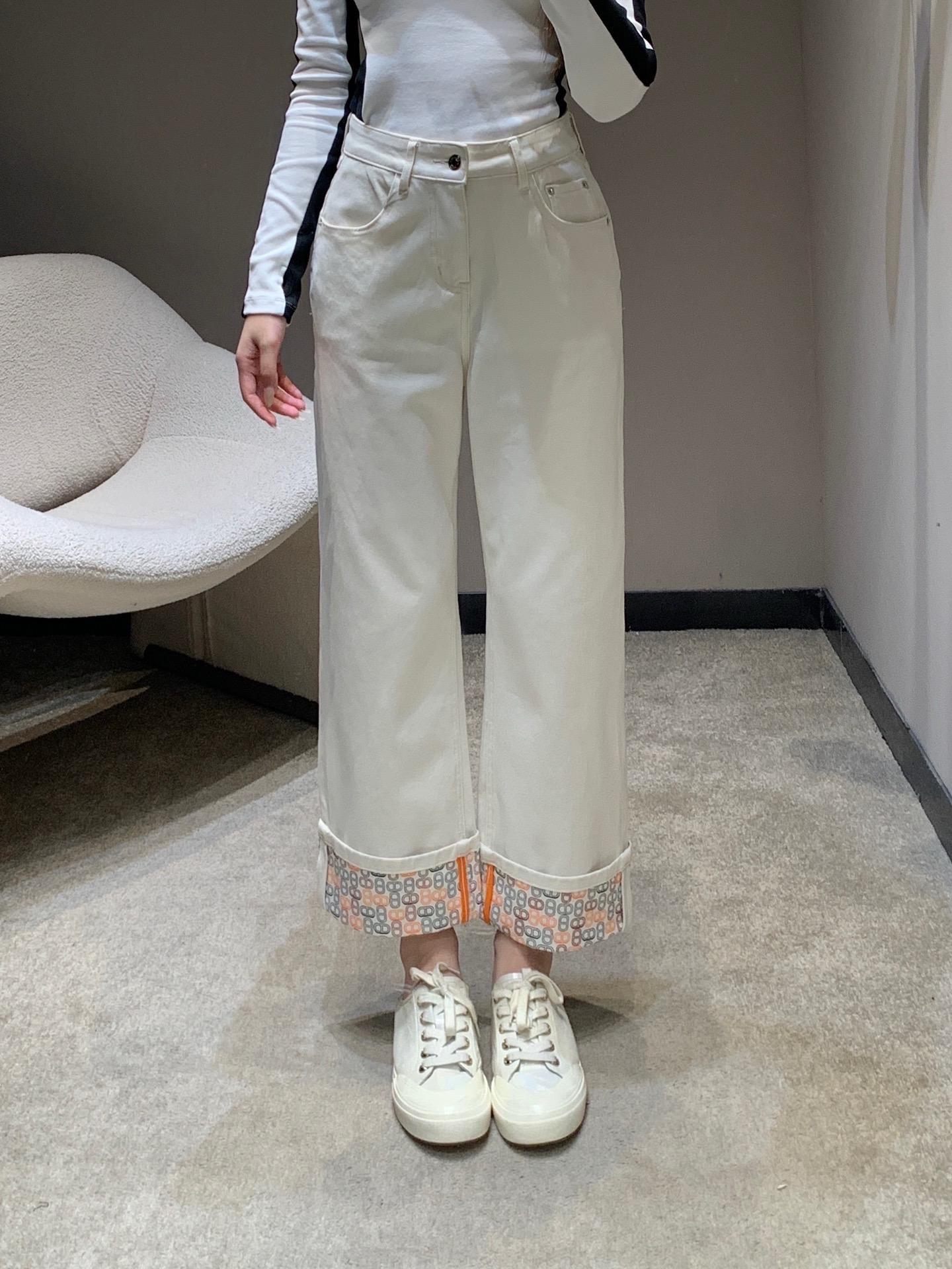 [Hermès] 에르메스 26SS 샹달 프린팅 롤업 데님 팬츠 바지 의류