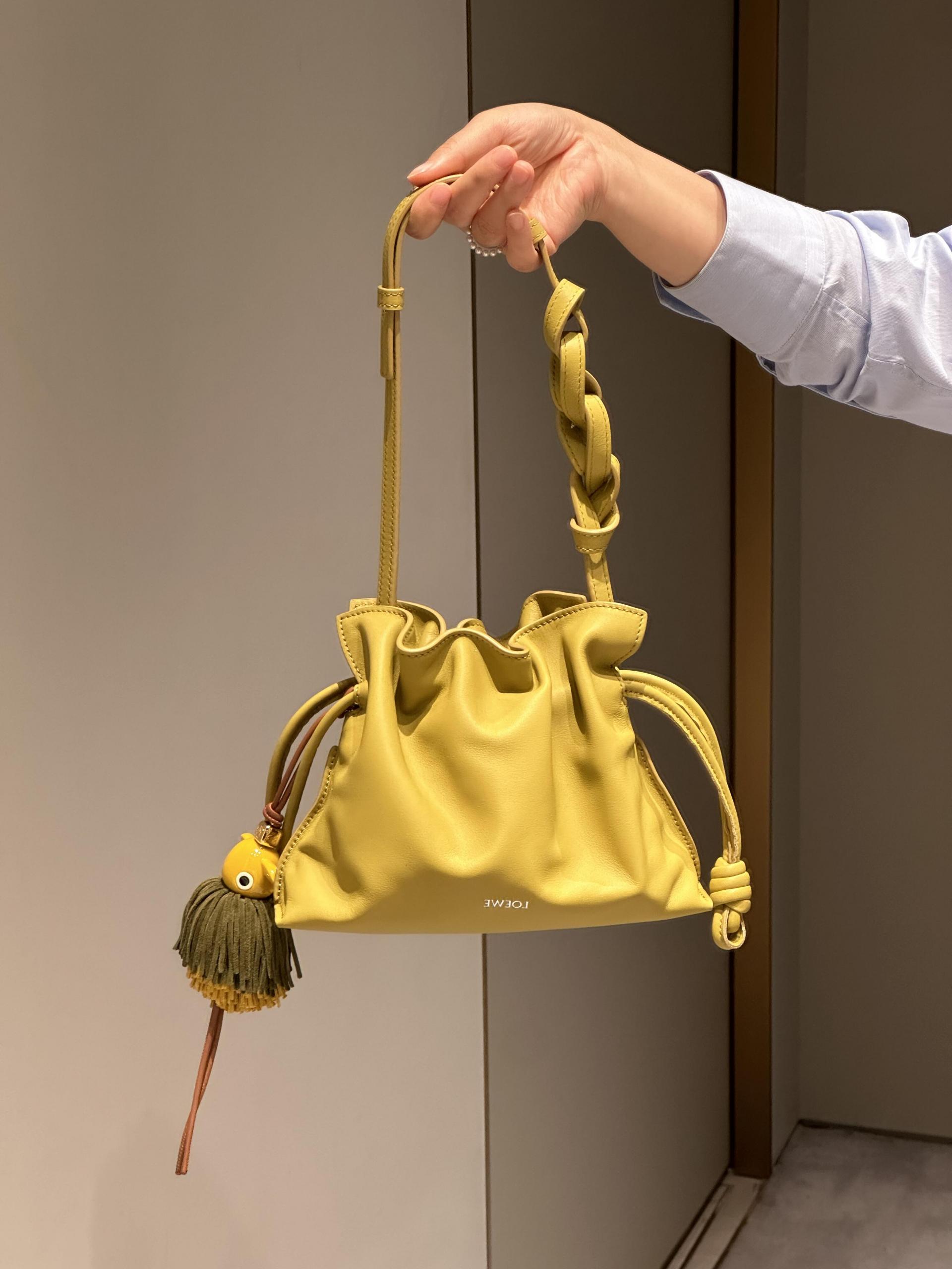 LOEWE 로에베 Flamenco 플라멩코 퍼스 나파 카프스킨 파우치 숄더백 가방