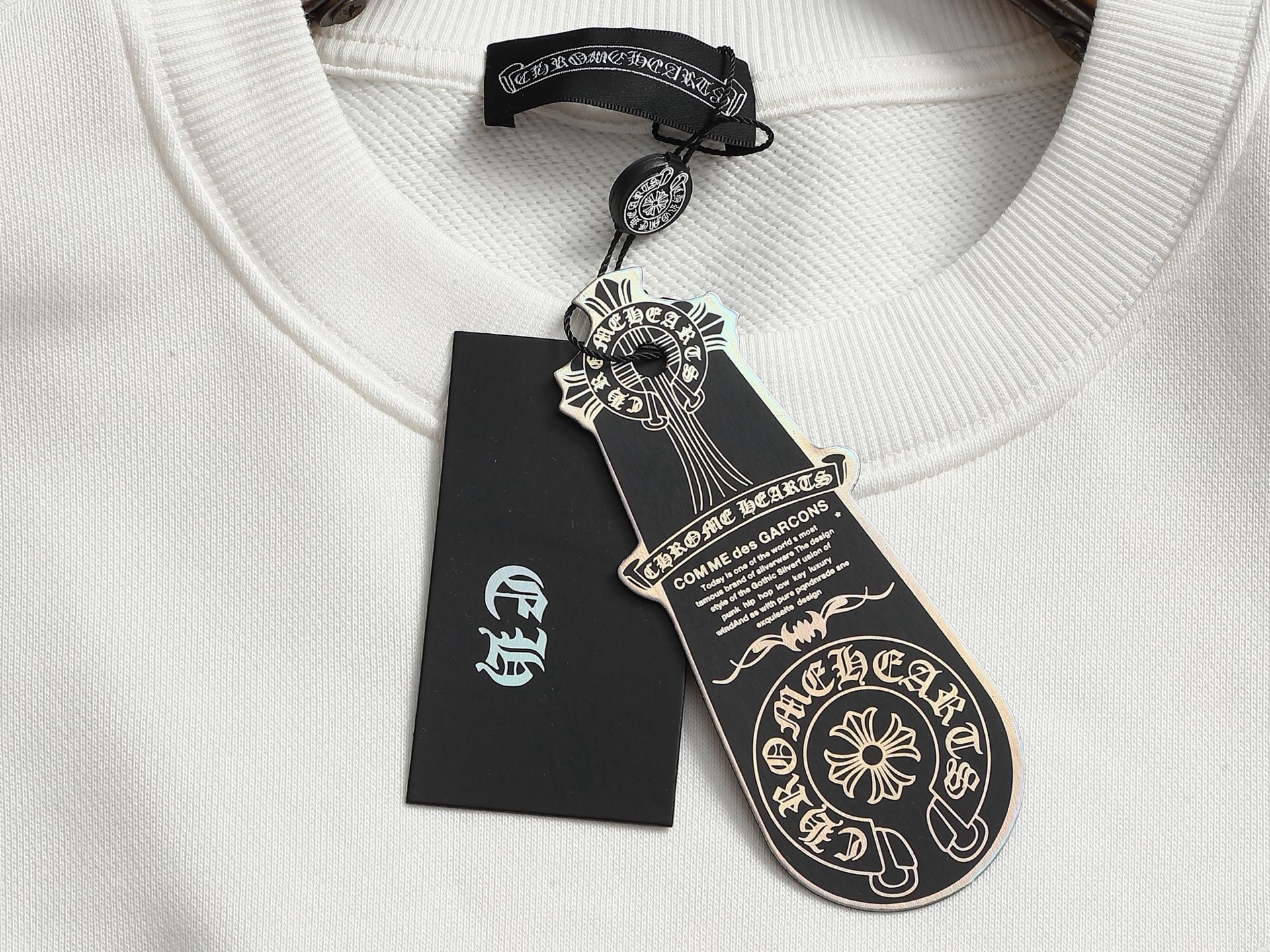 크롬하츠(CHROME HEARTS) 크로스 자수 스웨트셔츠 상의 의류