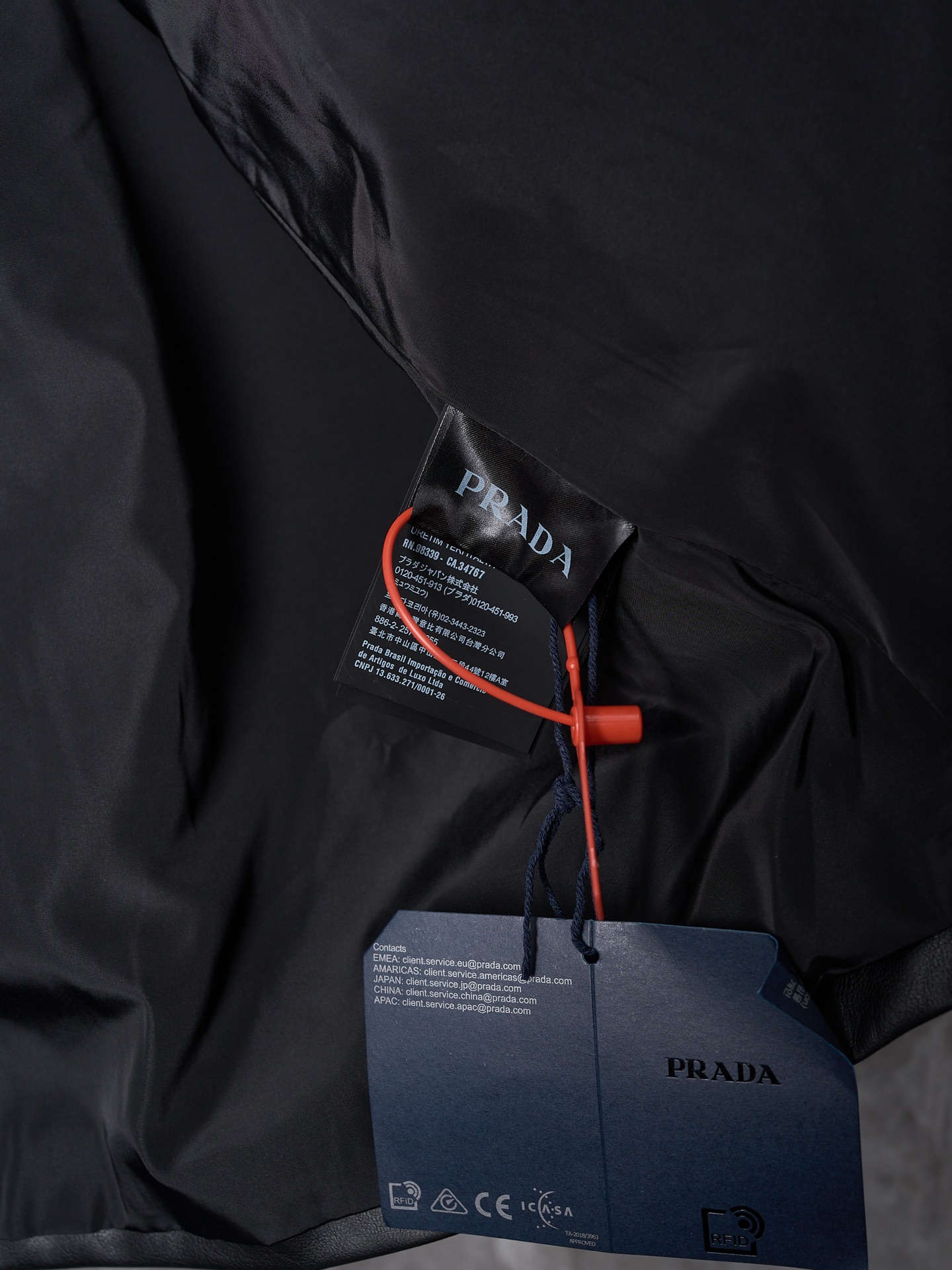 프라다(PRADA) 싱글 버튼 램스킨 레더 재킷 상의 의류