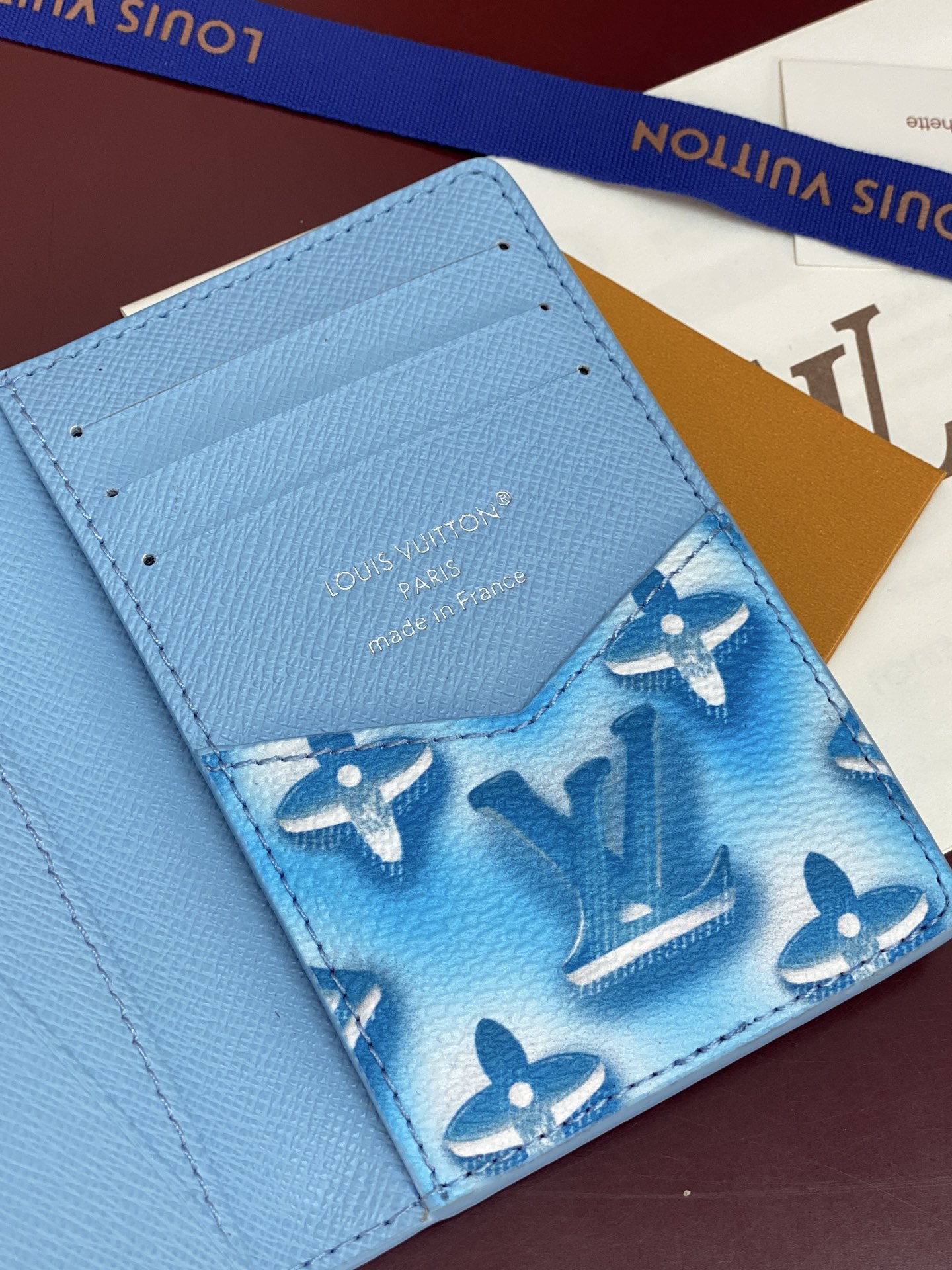 [Louis Vuitton] LV 루이비통 모노그램 포켓 오거나이저 카드 지갑 (코튼 블루)