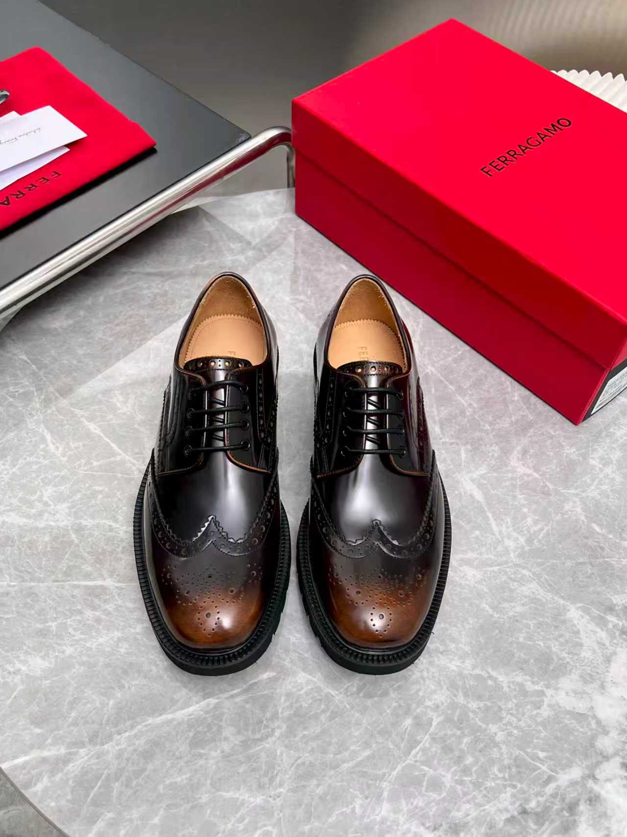 Ferragamo 페라가모 클래식 남성 더비 슈즈 구두 신발