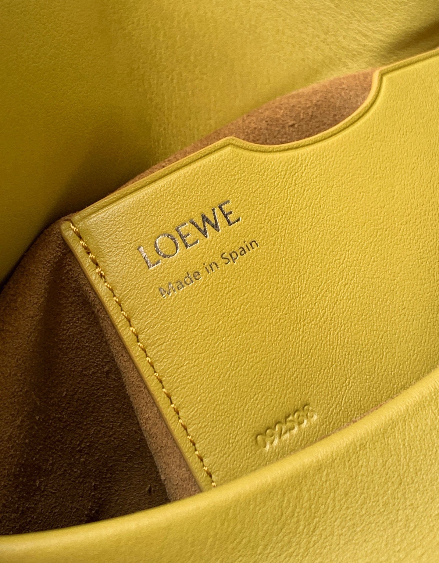 LOEWE 로에베 올라(Ola) 미디엄 핸드백 가방