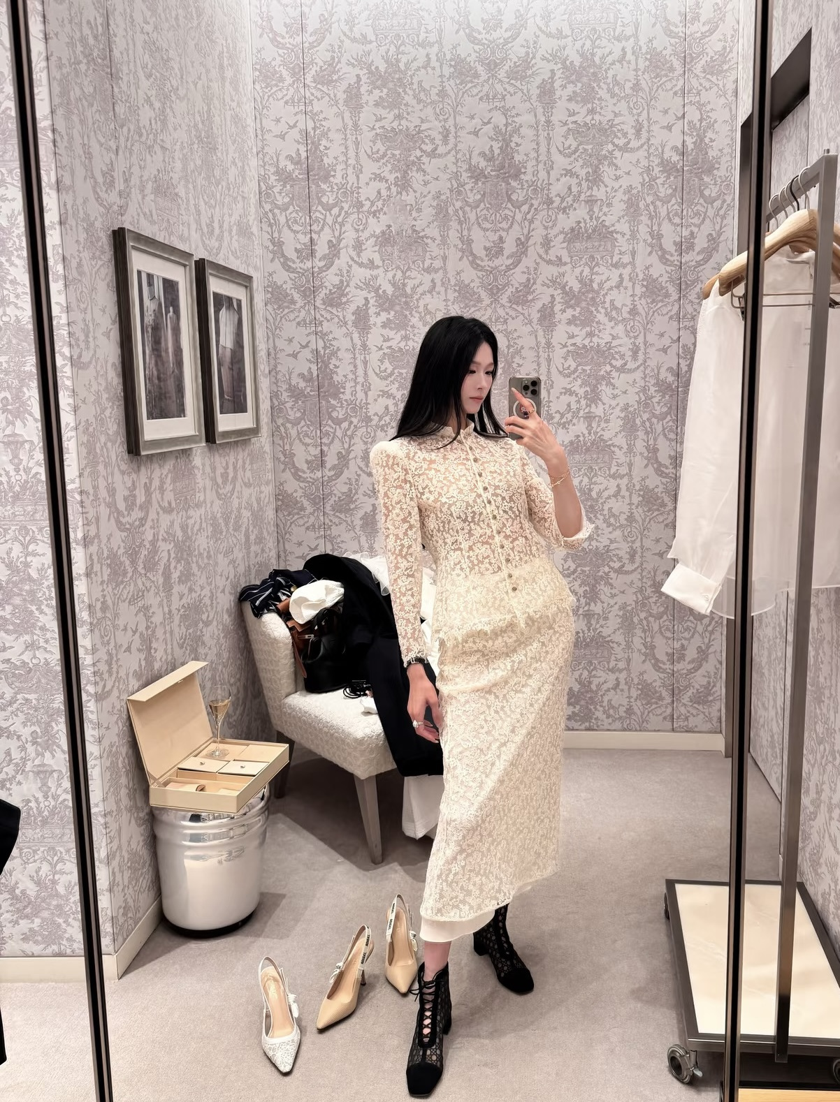 [Dior] 디올 26SS 빈티지 플라워 레이스 머메이드 스커트 치마 의류