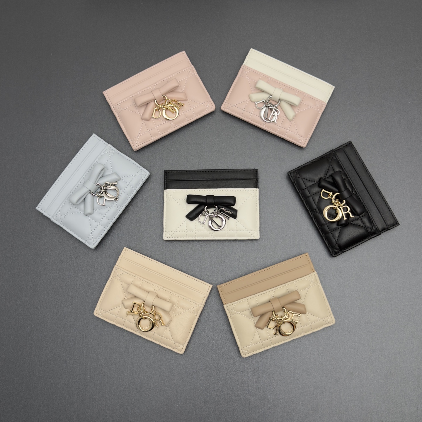 [Dior] 디올 Lady Freesia 레이디 프리지아 까나쥬 램스킨 카드 홀더 지갑