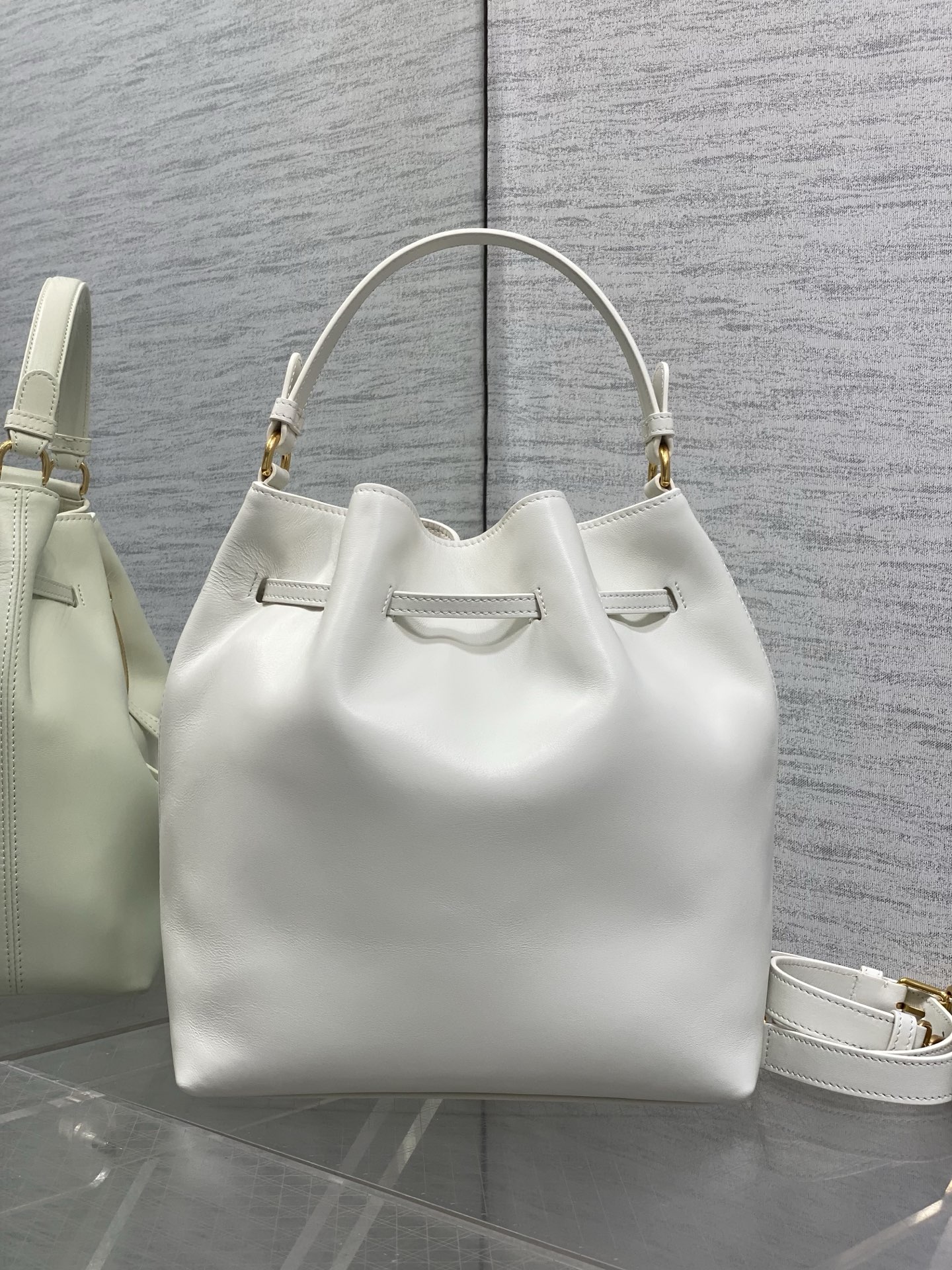 Dior 2027 스프링 디올 버킷백 가방