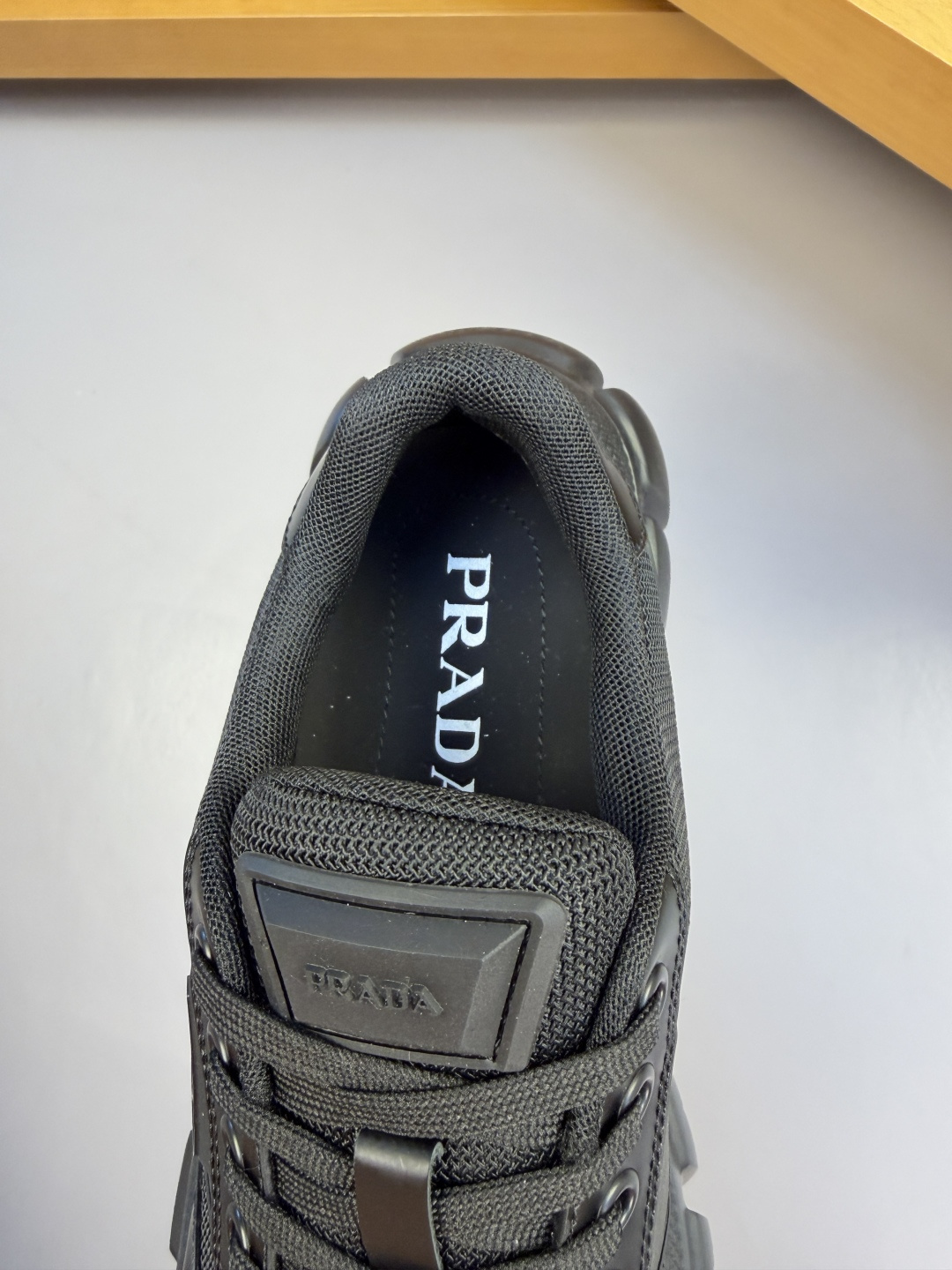 [Prada] 프라다 프리미엄 캐주얼 스니커즈 신발