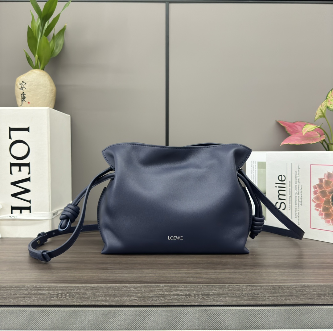 LOEWE 로에베 Flamenco 플라멩코 퍼스 나파 카프스킨 파우치 숄더백 가방