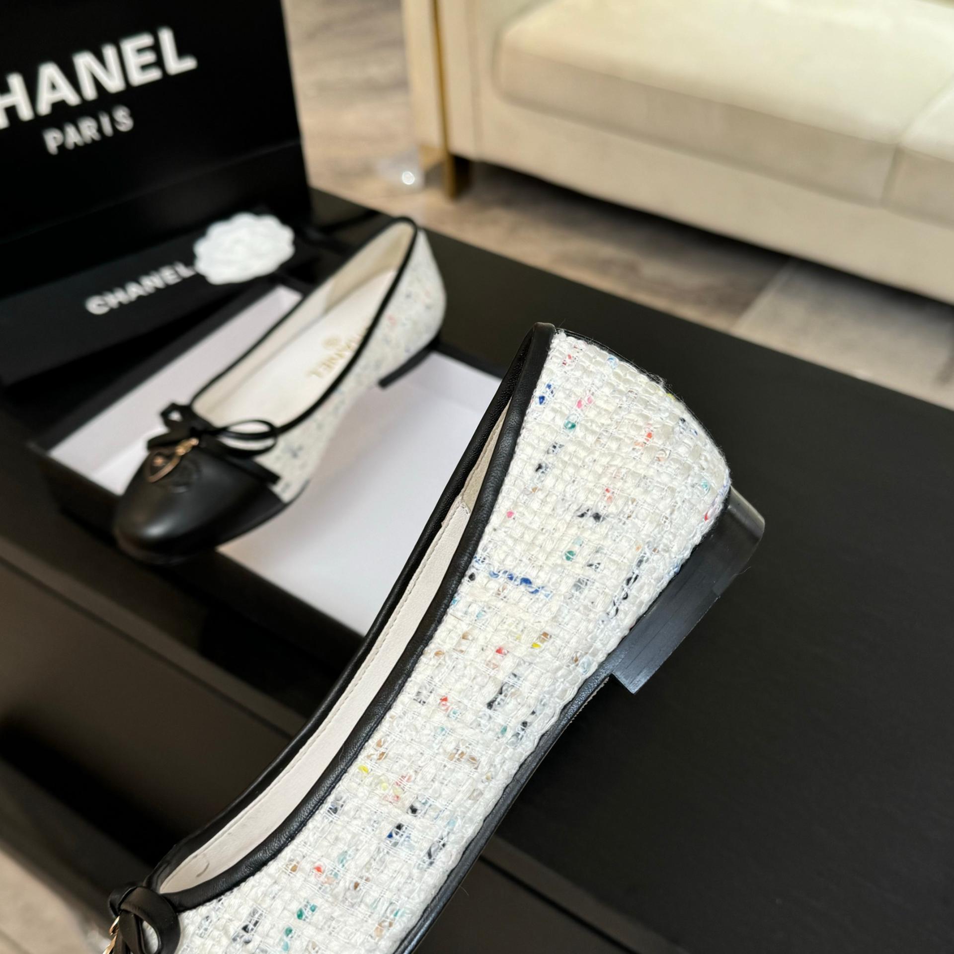 샤넬(CHANEL) 트위드 리본 플랫슈즈 신발