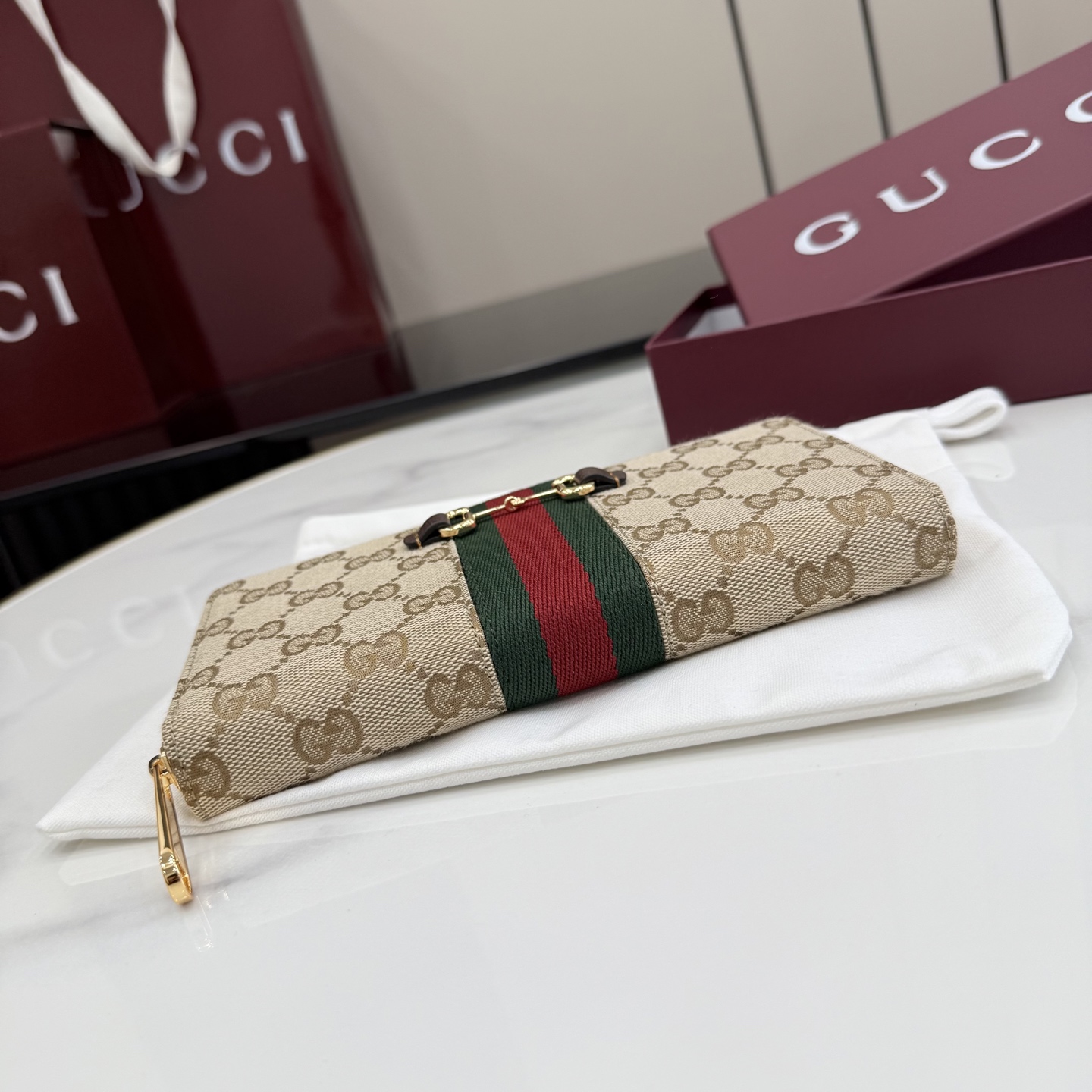 [Gucci] 구찌 Generation GG 캔버스 홀스빗 웹 장지갑