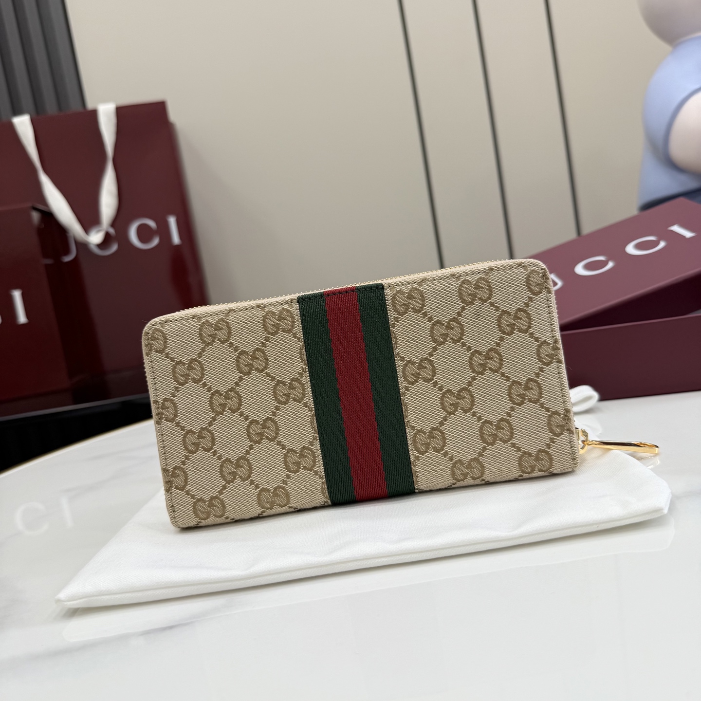 [Gucci] 구찌 Generation GG 캔버스 홀스빗 웹 장지갑