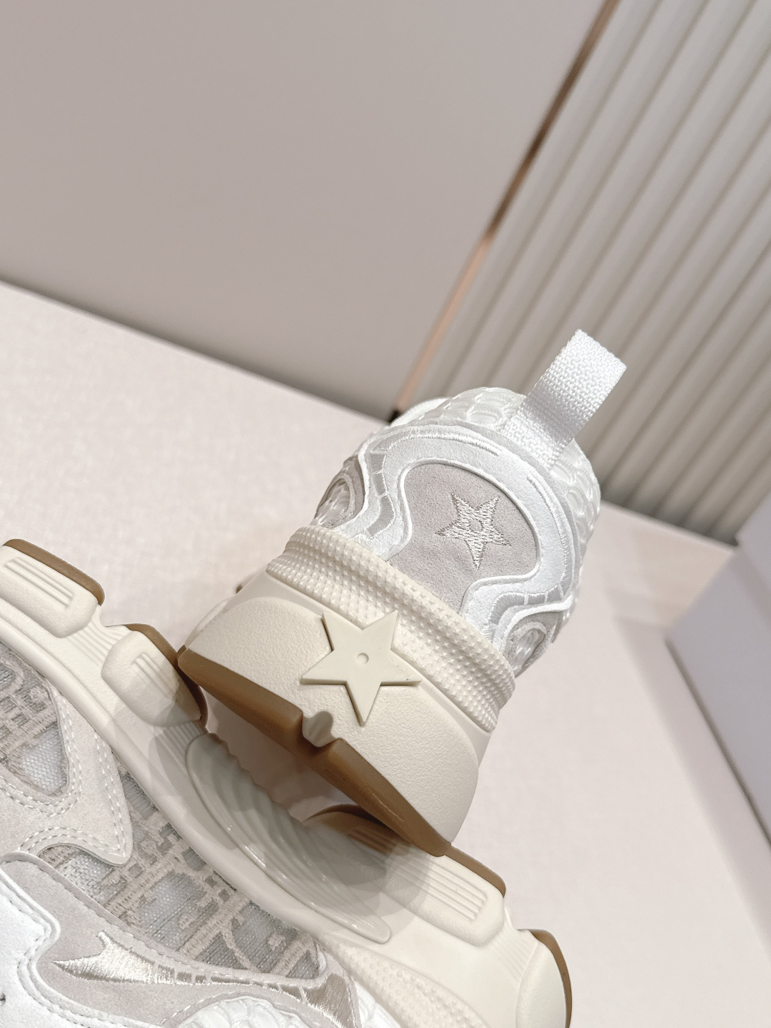디올(DIOR) 크로노 스니커즈 신발 복제