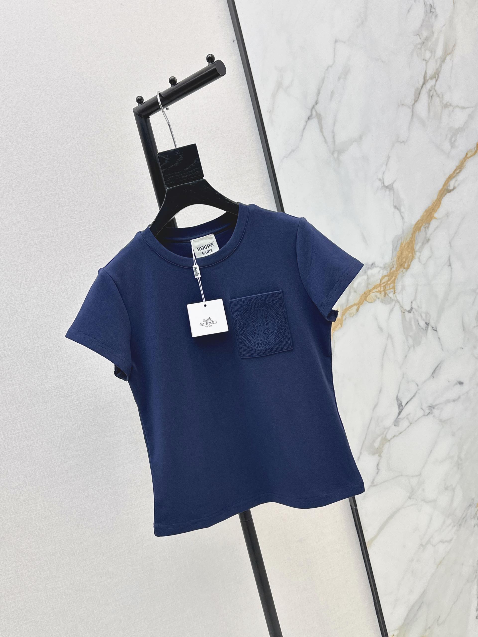 [Hermes] 에르메스 26SS 크롭 슬림핏 반팔 티셔츠 의류