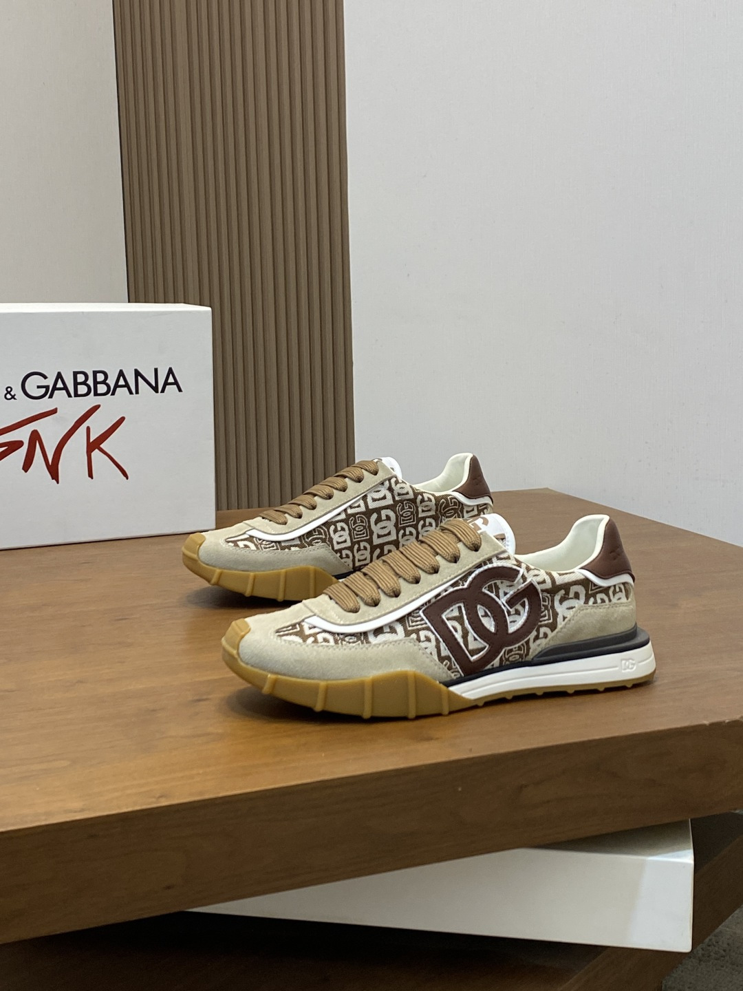 [Dolce & Gabbana] D&G 돌체앤가바나 프리미엄 믹스드 레더 럭셔리 스니커즈 신발
