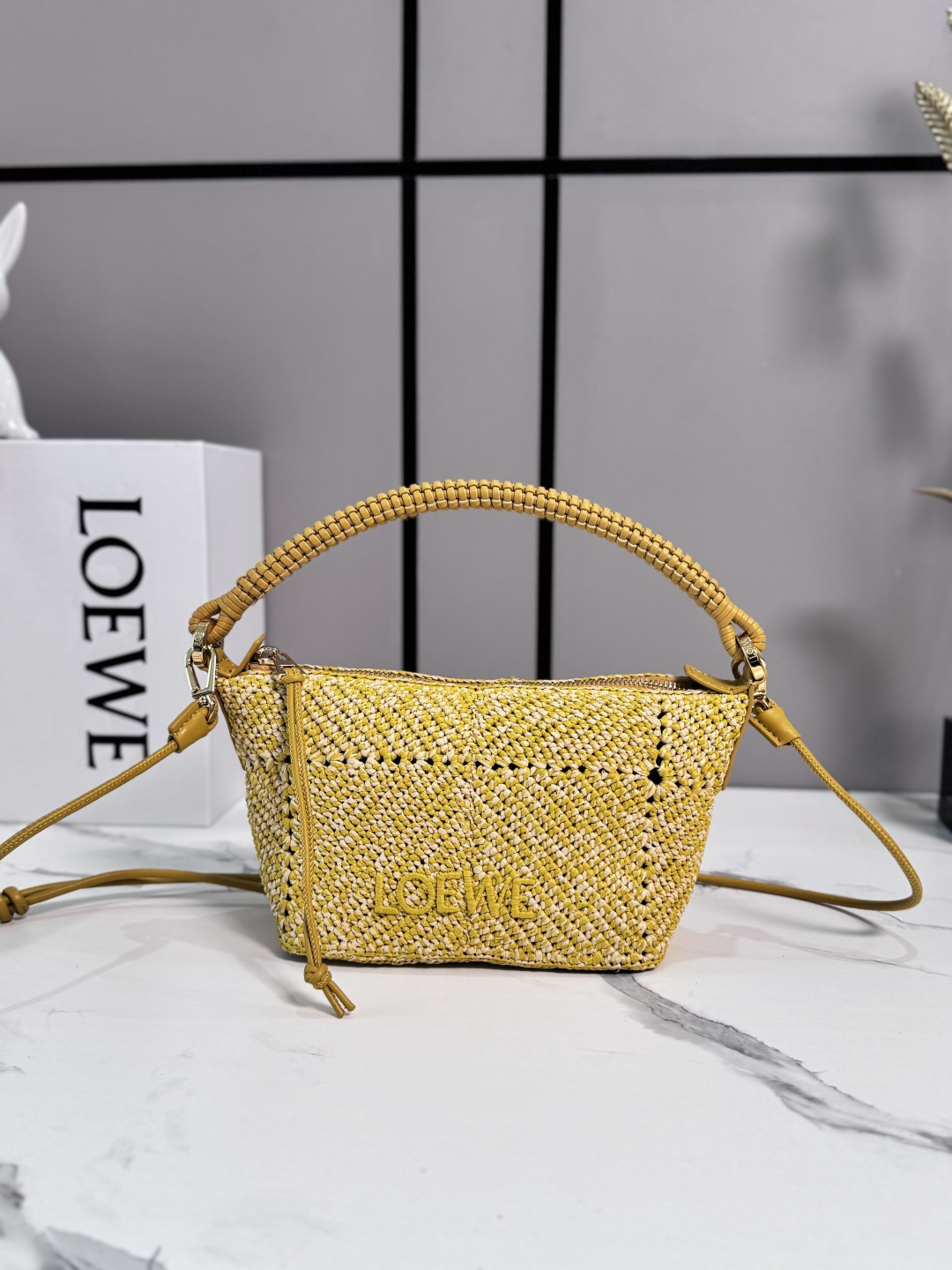 LOEWE 로에베 미니 클래식 카프스킨 & 라피아 칼라 백 가방 / 11268