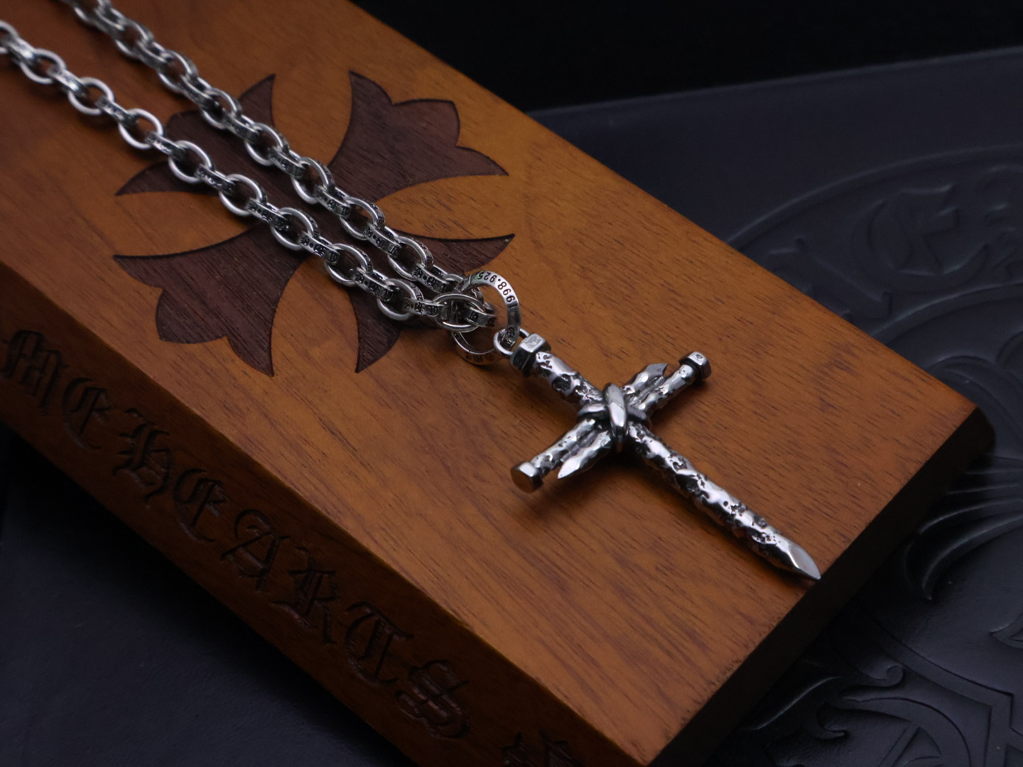크롬하츠(CHROME HEARTS) 체인 크로스 펜던트 목걸이