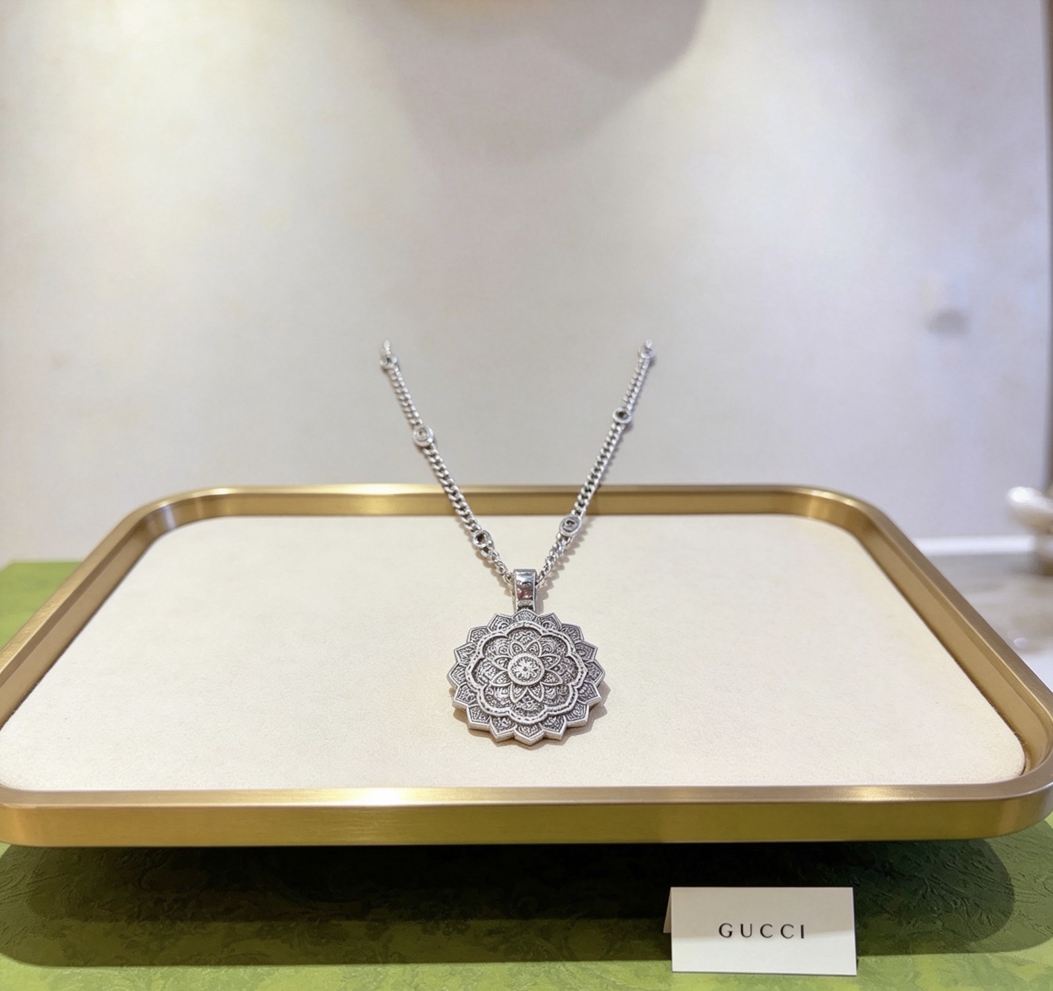 구찌(GUCCI) 더블 G 빈티지 펜던트 목걸이 악세사리