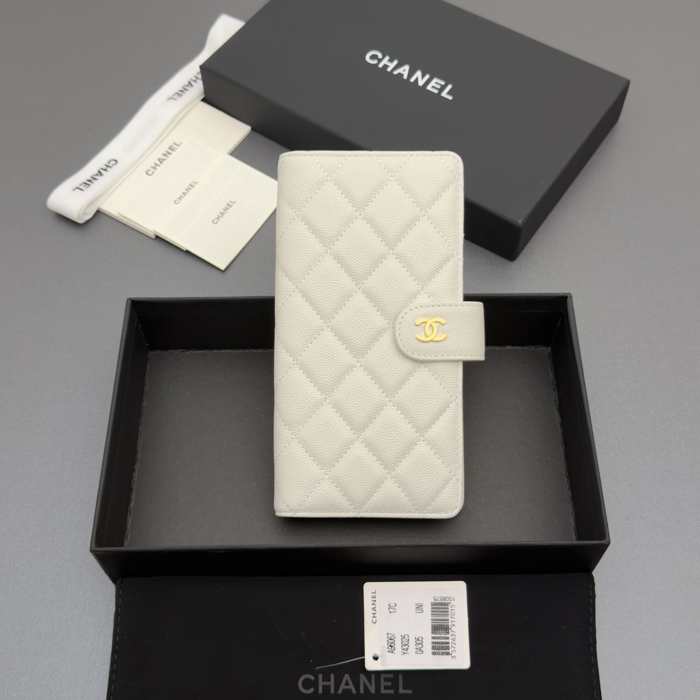 Chanel 샤넬 퀼팅 롱 월렛 지갑