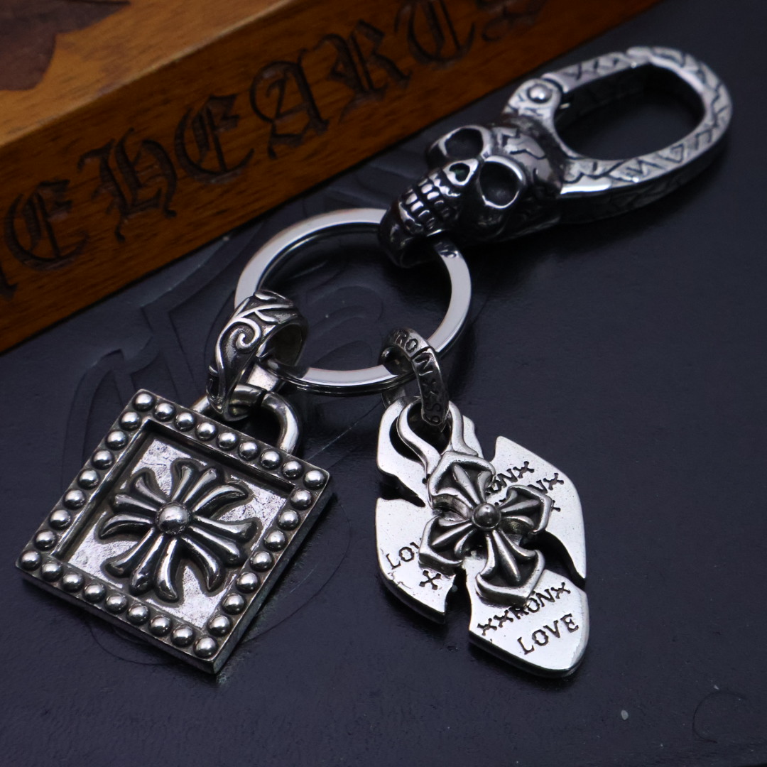 크롬하츠(CHROME HEARTS) 실버 키링 백참 악세사리