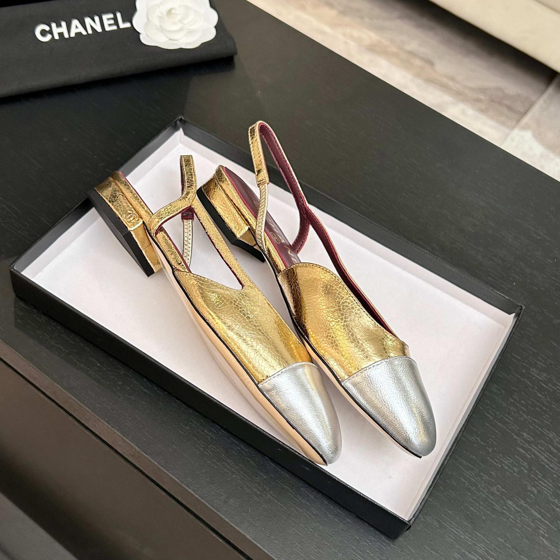 샤넬(CHANEL) 투톤 슬링백 로우힐 신발