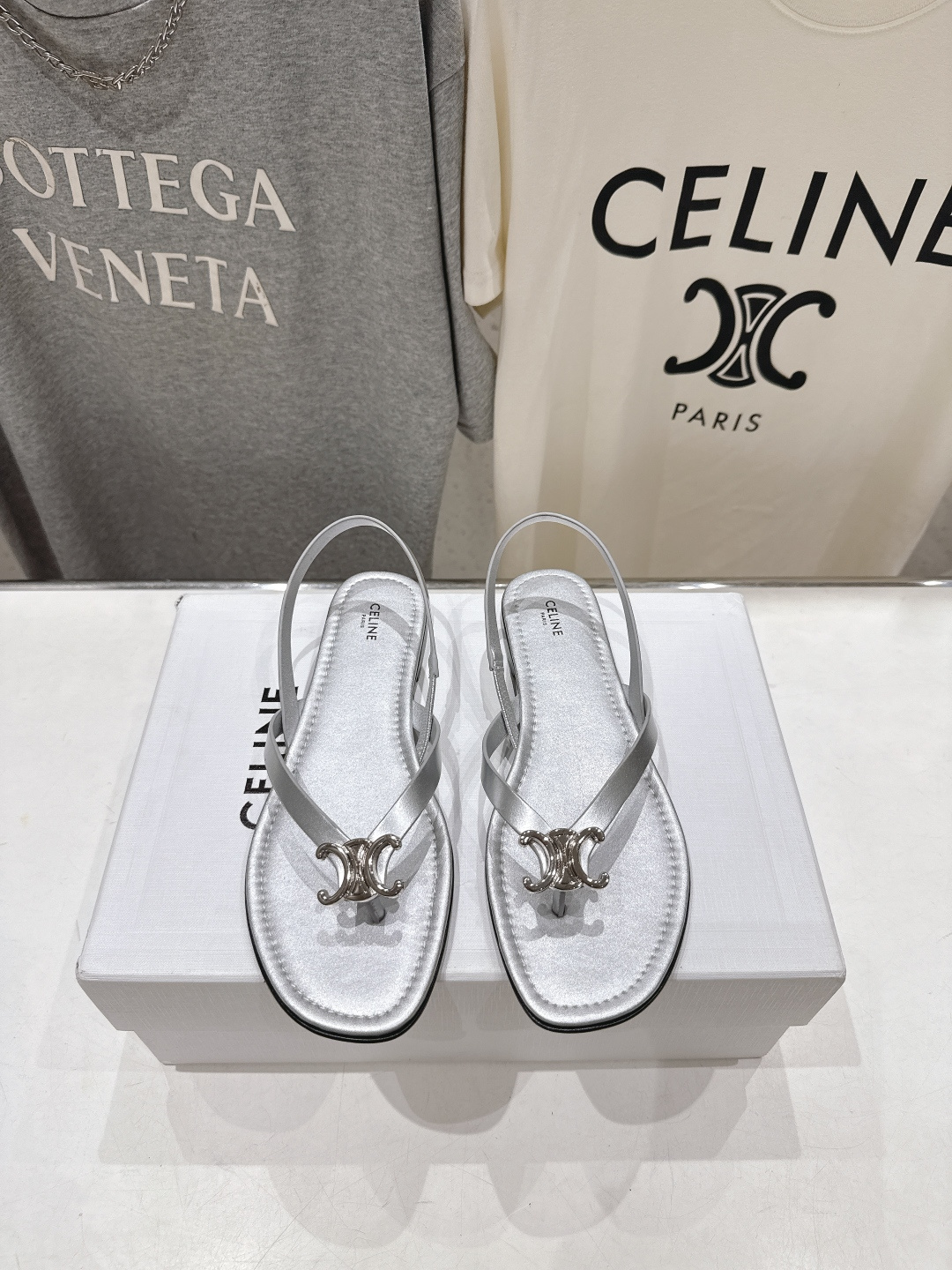 셀린느(CELINE) 트리옹프 로마 샌들 신발