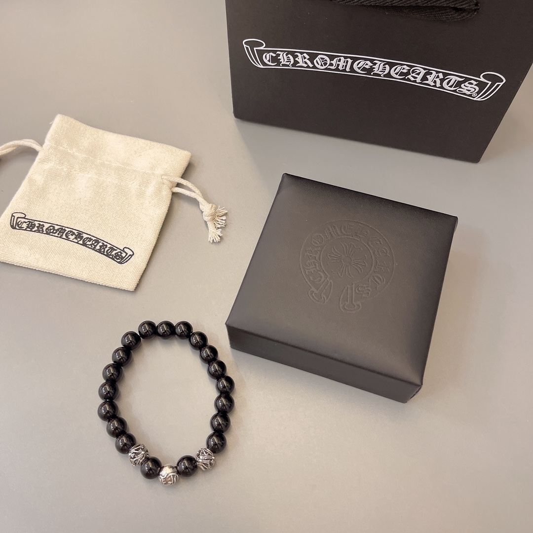 크롬하츠(CHROME HEARTS) 빈티지 크로스 비즈 팔찌 악세사리