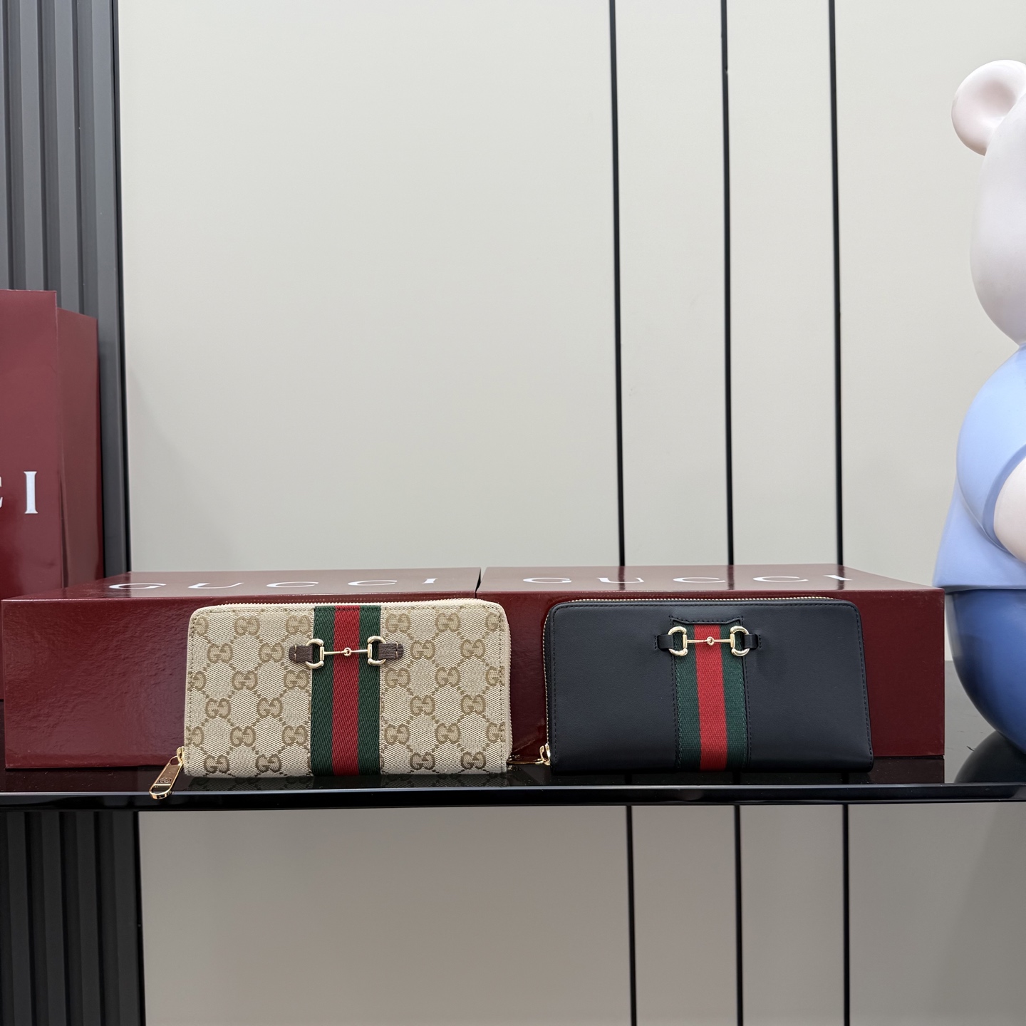 [Gucci] 구찌 Generation 26SS 레더 홀스빗 웹 장지갑