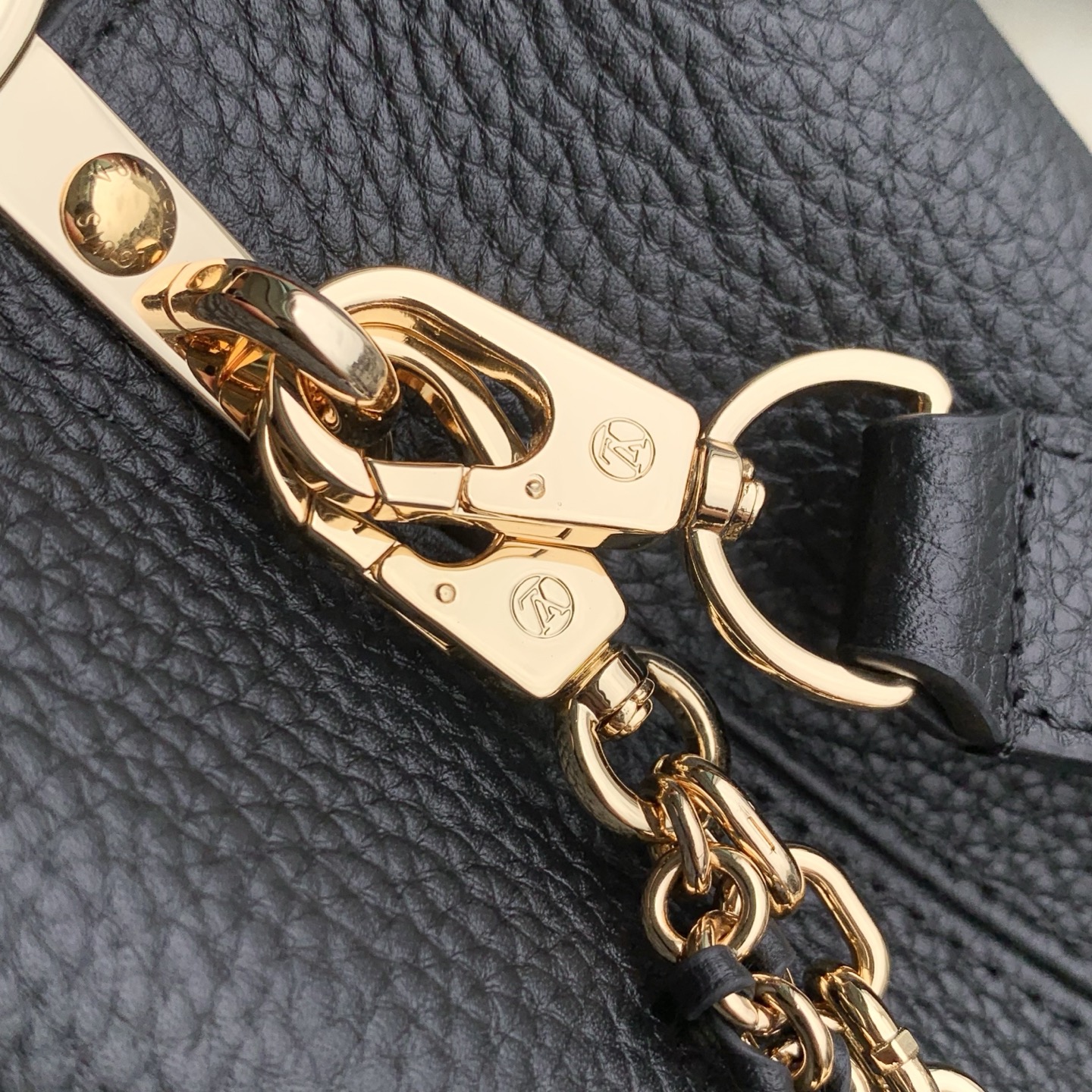 LOUIS VUITTON LV M29608 루이비통 카퓌신 미니 핸드백 (플라워그램 미니) 가방