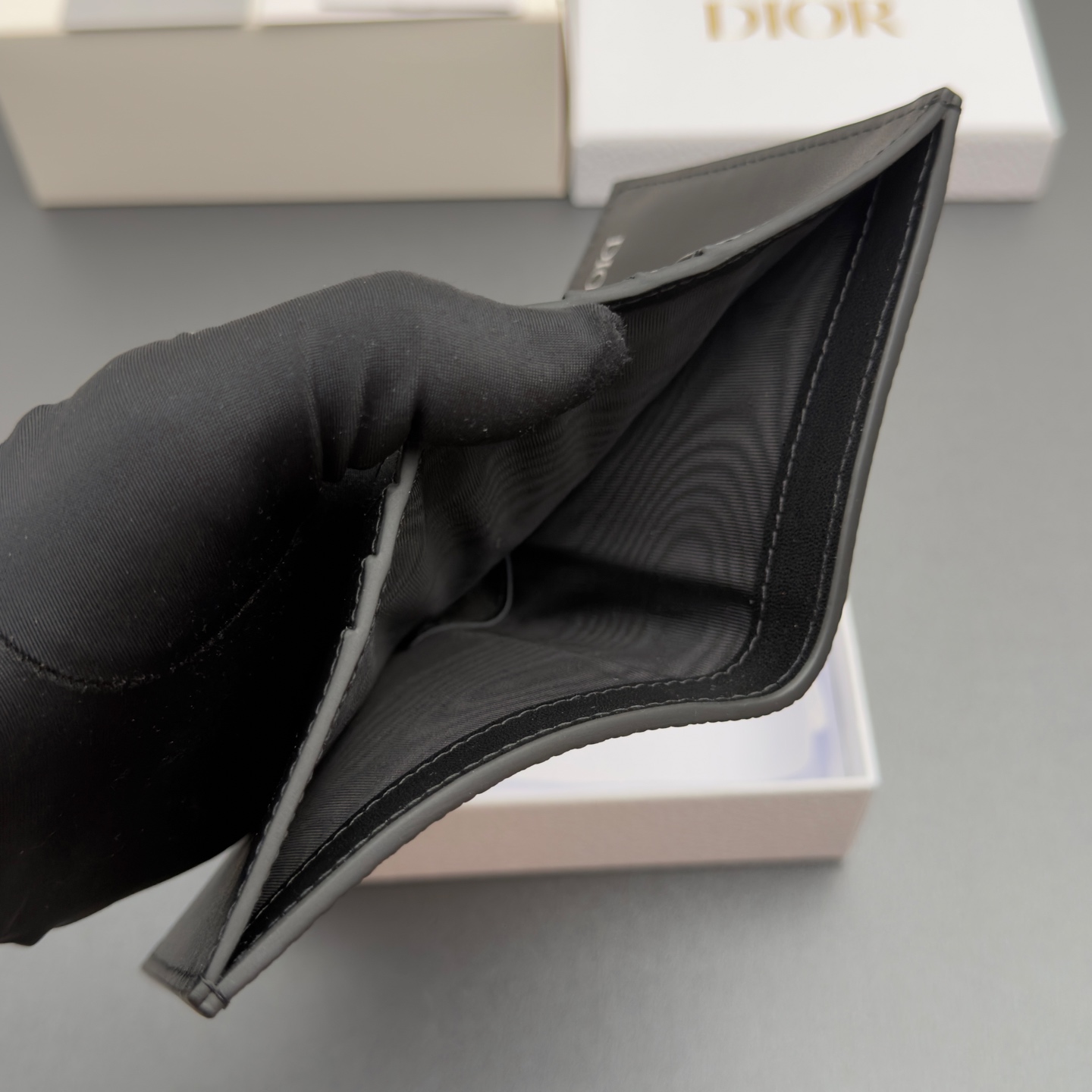Dior 디올 맨즈 쇼트 바이폴드 지갑