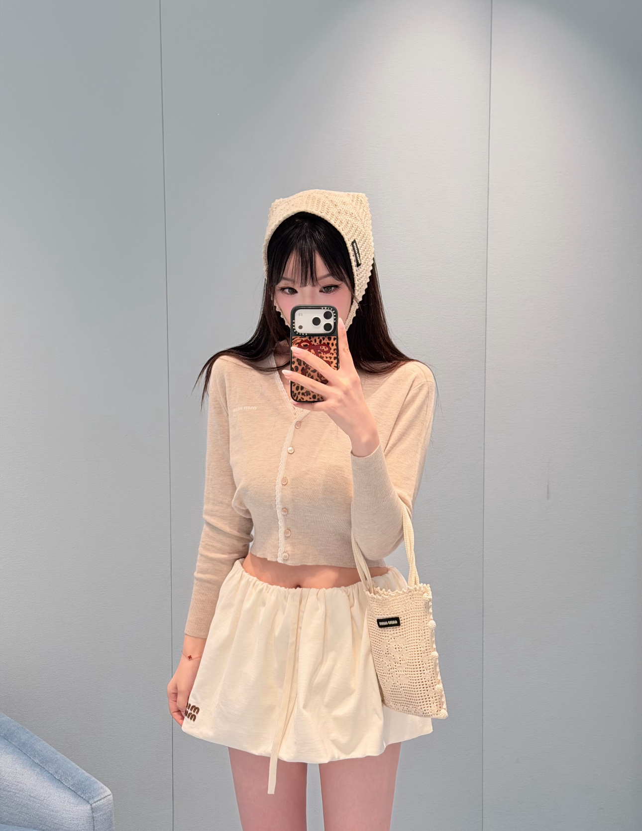 미우미우(MIU MIU) 브이넥 캐시미어 니트 가디건 상의 의류