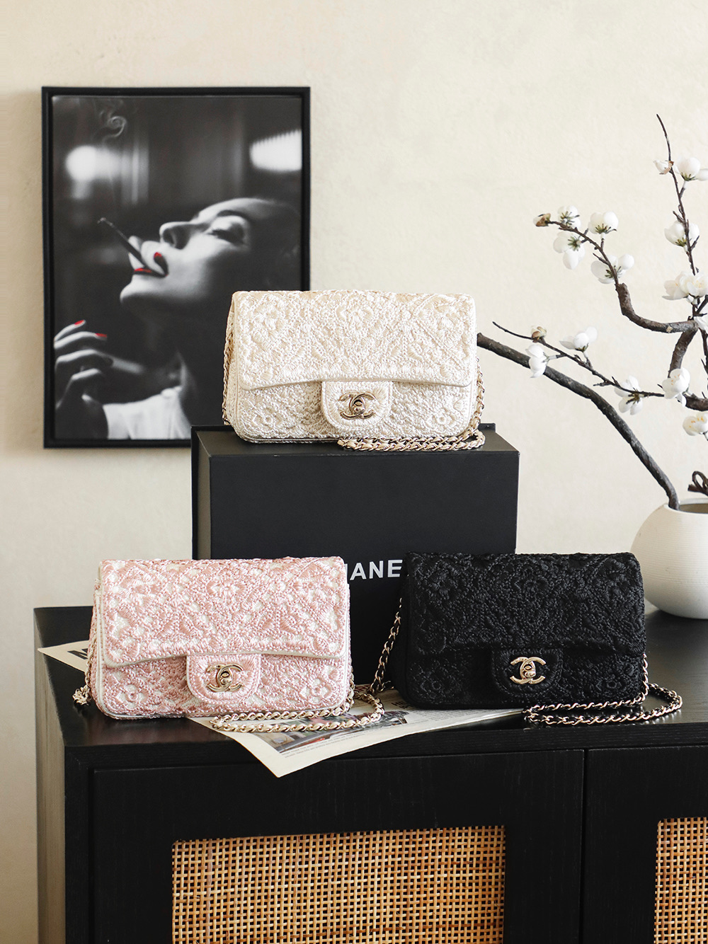 [Chanel] 샤넬 26P 카멜리아 크로셰 미디움 (핑크) 가방