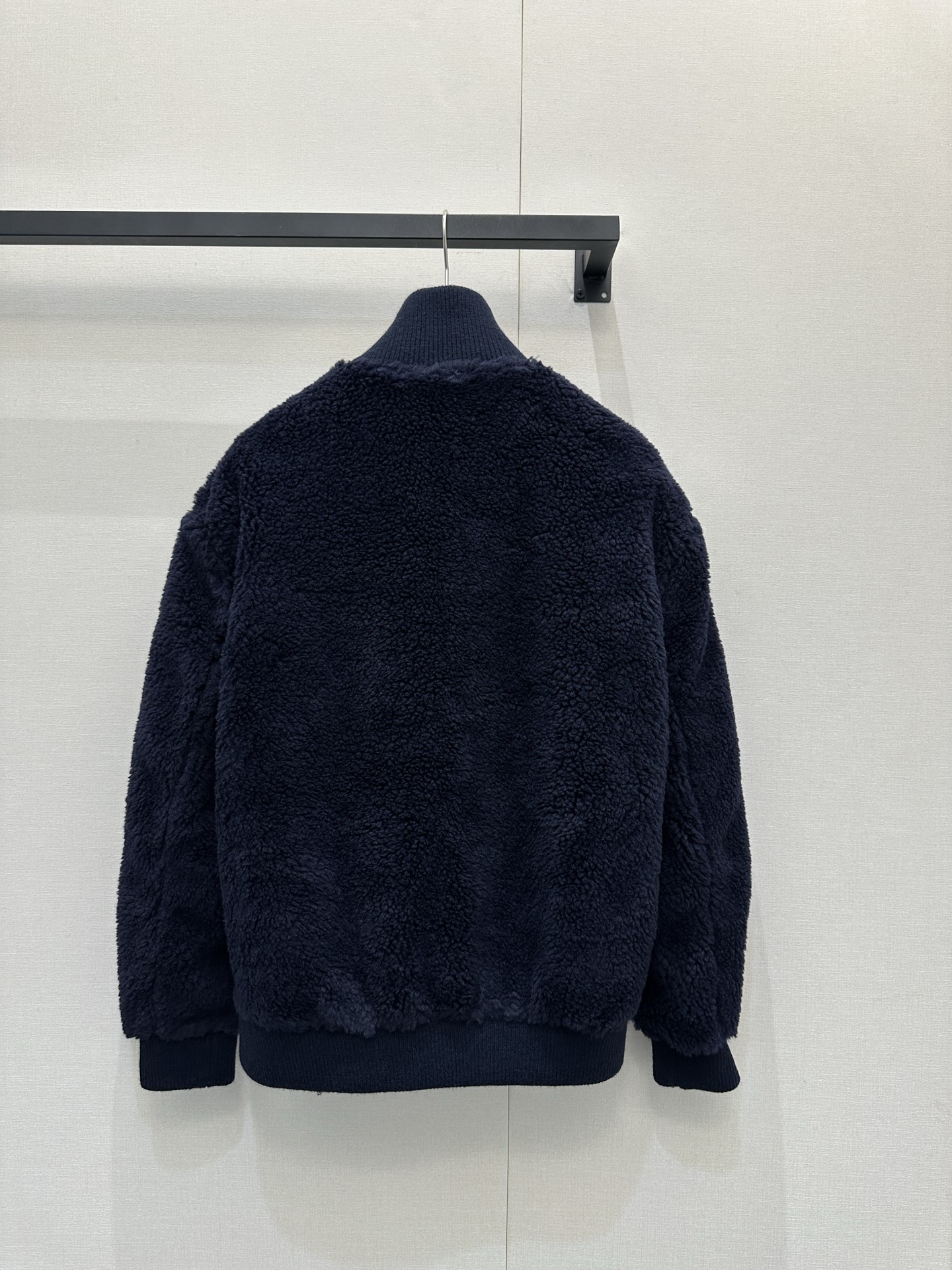 프라다(PRADA) 시어링 울 집업 재킷 상의 의류