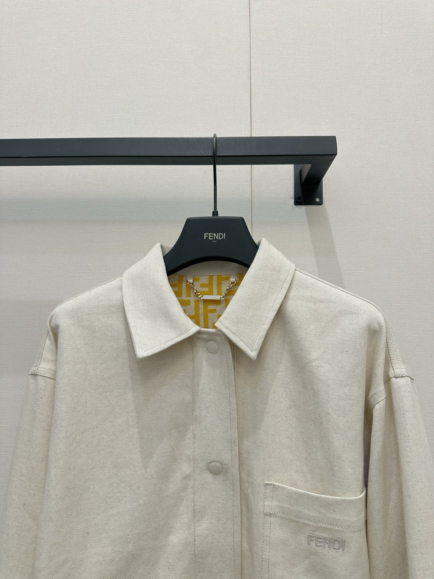 펜디(FENDI) 아이보리 코튼 데님 자켓 의류
