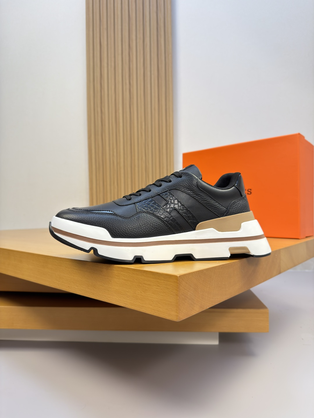 [Hermes] 에르메스 프리미엄 슈링크 & 나파 콤비 스니커즈 신발