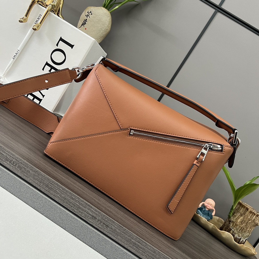 Loewe 로에베 퍼즐 미디엄 소프트 레더 백 가방