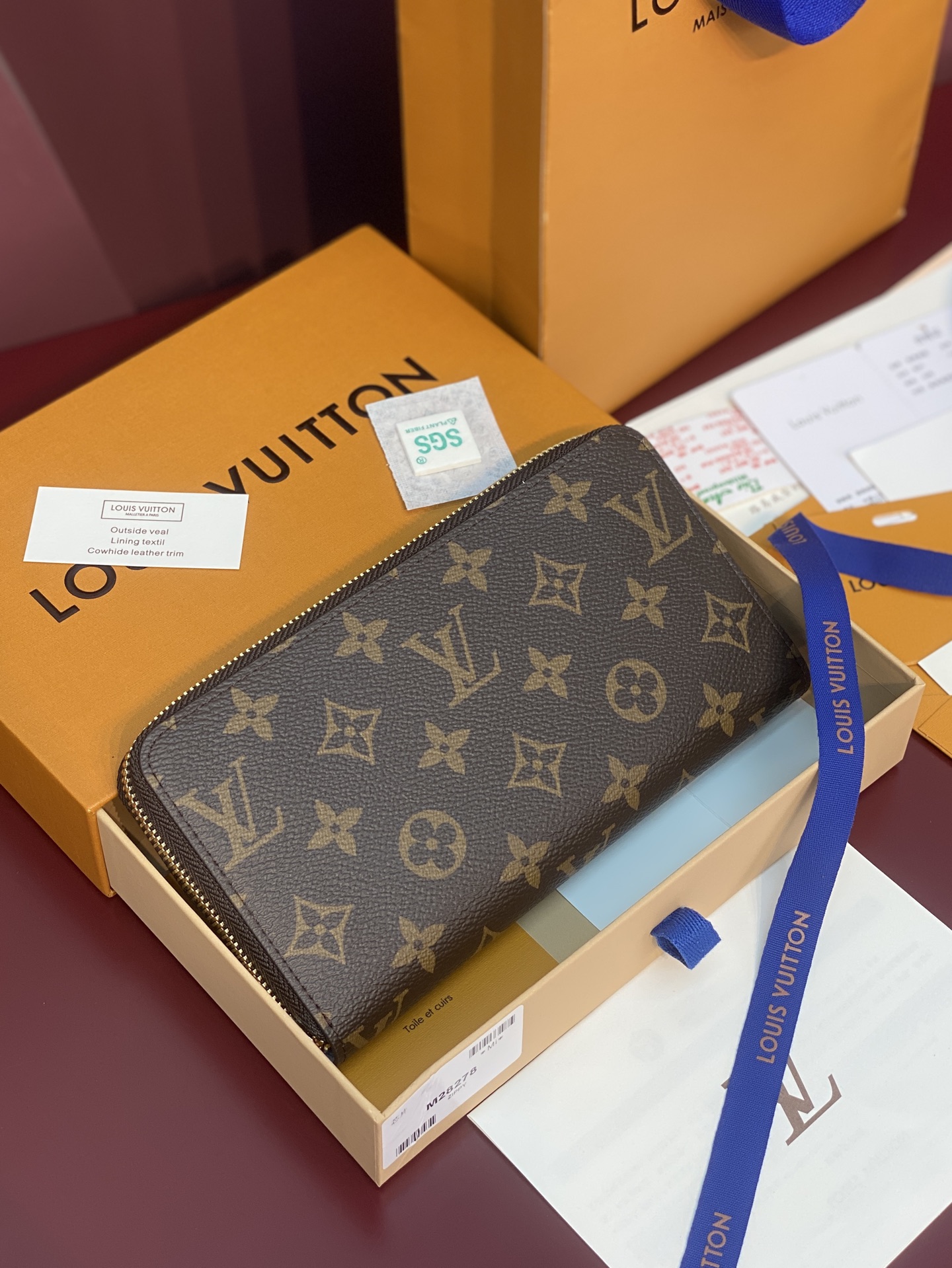 [Louis Vuitton] LV 루이비통 모노그램 지피 월릿 (스카이 블루/레몬 옐로우) 장지갑