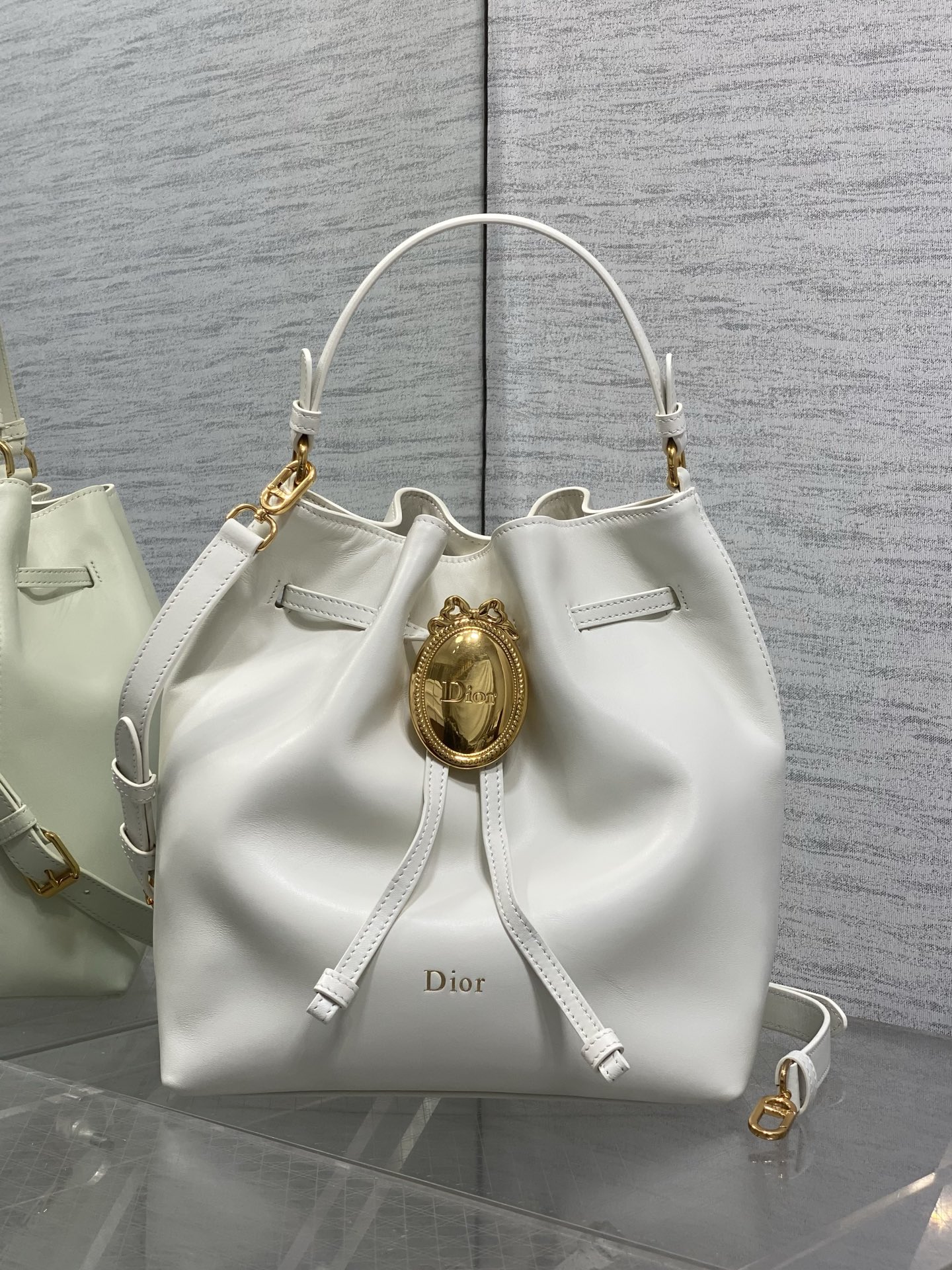 Dior 2027 스프링 디올 버킷백 가방