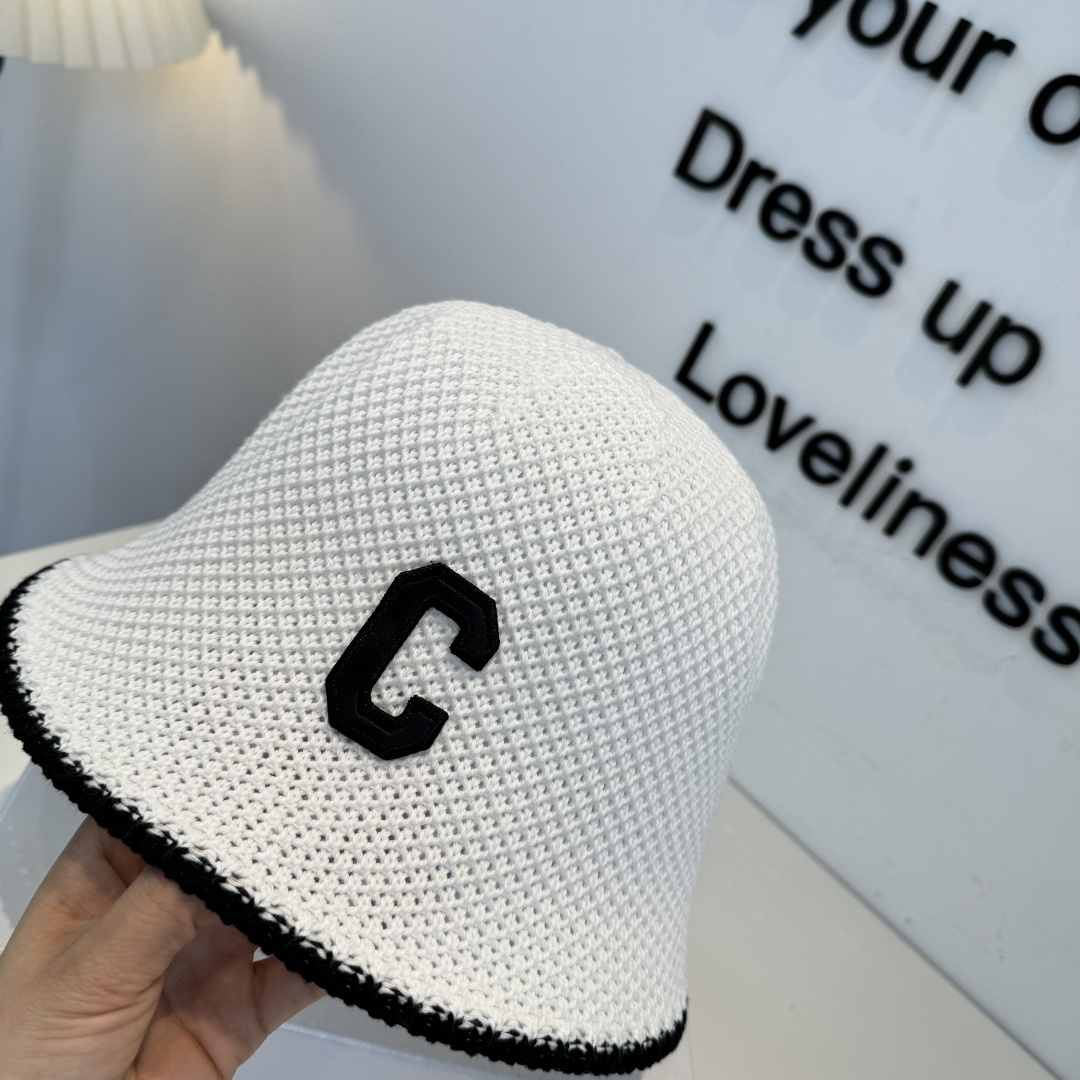 셀린느(CELINE) 클래식 버킷햇 모자