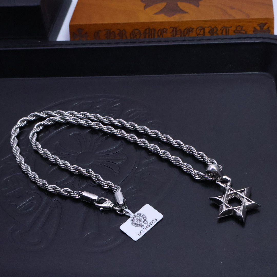 크롬하츠(CHROME HEARTS) 크로스 트위스트 체인 목걸이 악세사리