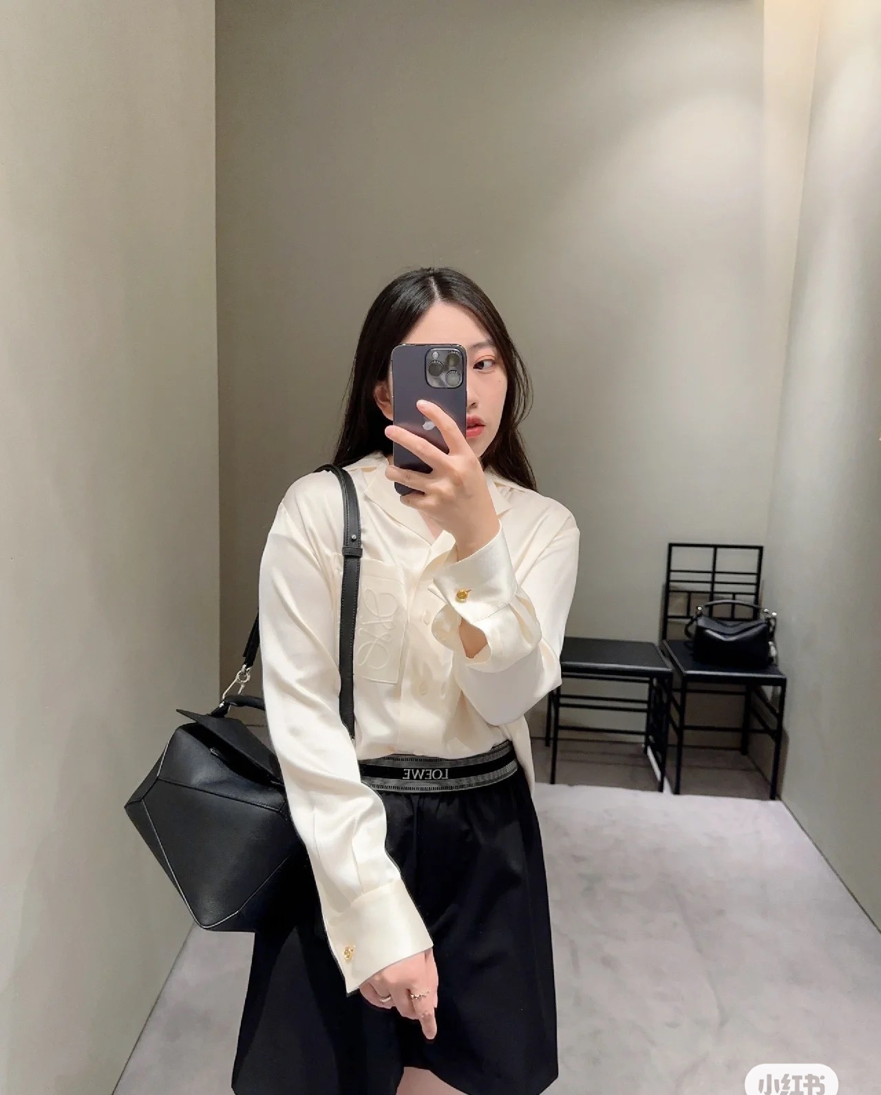 Loewe 로에베 퍼즐 엣지(Puzzle Edge) 스몰 핸드백 가방