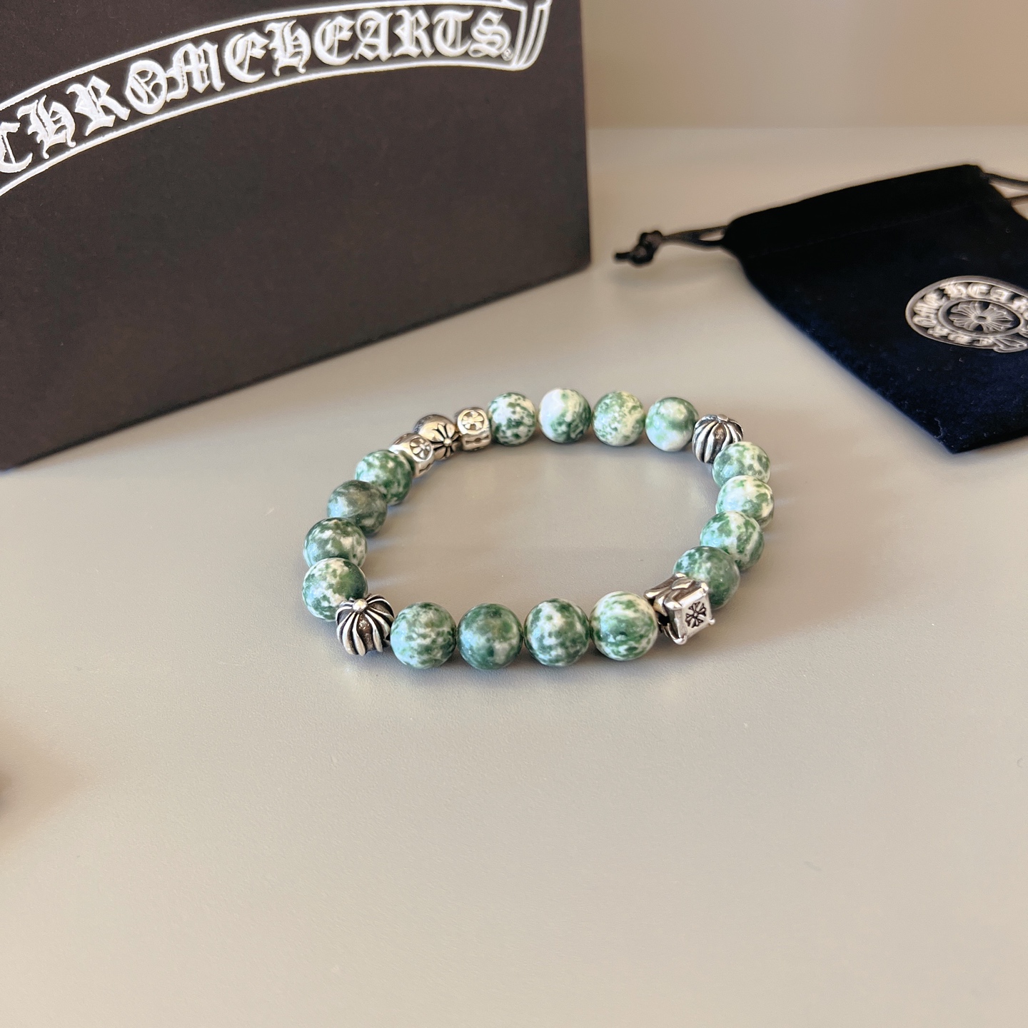 크롬하츠(CHROME HEARTS) 빈티지 크로스 비즈 팔찌 악세사리