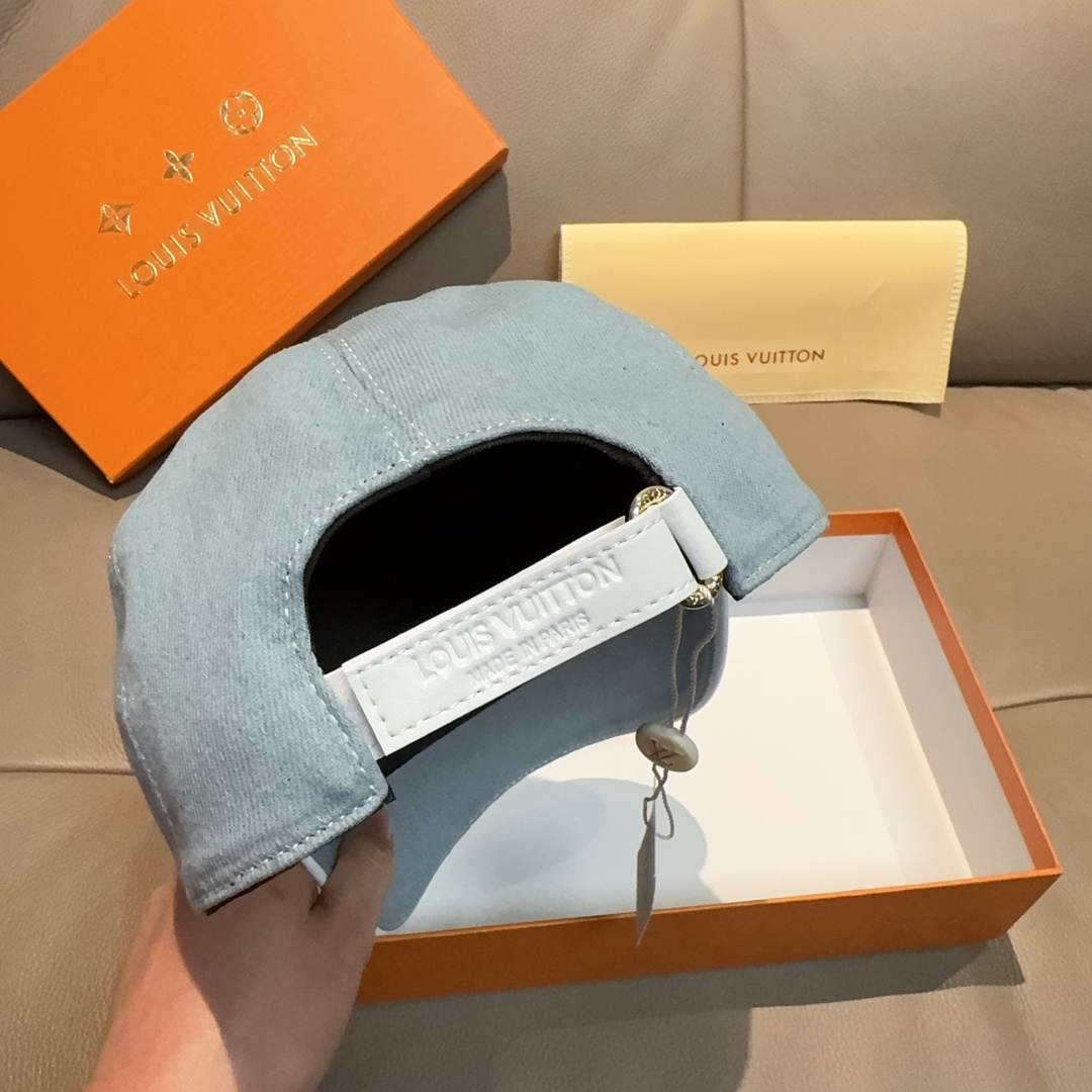 루이비통(LV) 로고 데님 볼캡 모자